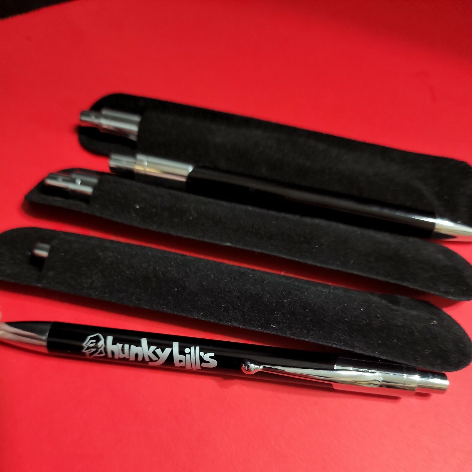 High quality metal vintage ballpoint pen – Hunky Bill branded.