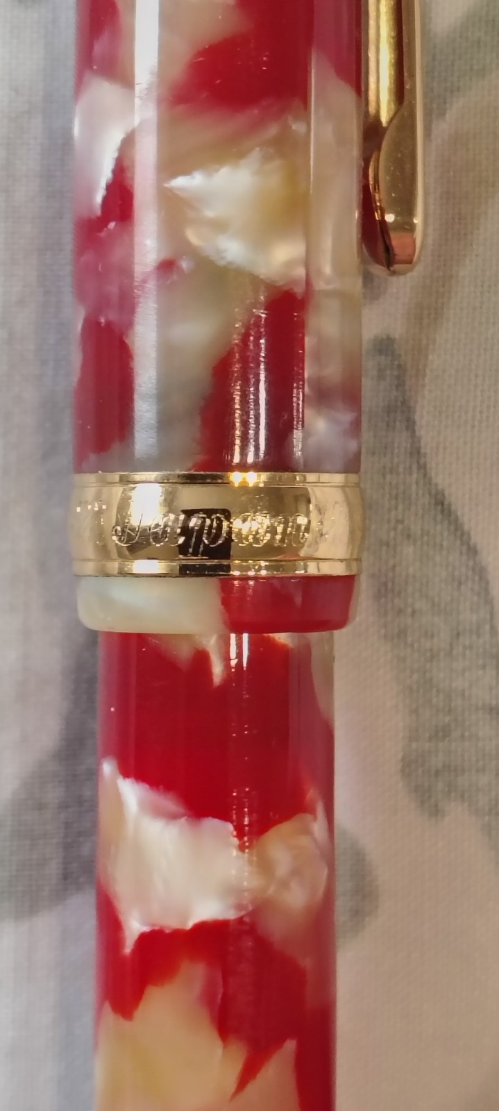 Platinum 3776 Marble Red & Yellow Ball Point pen Made In Japan