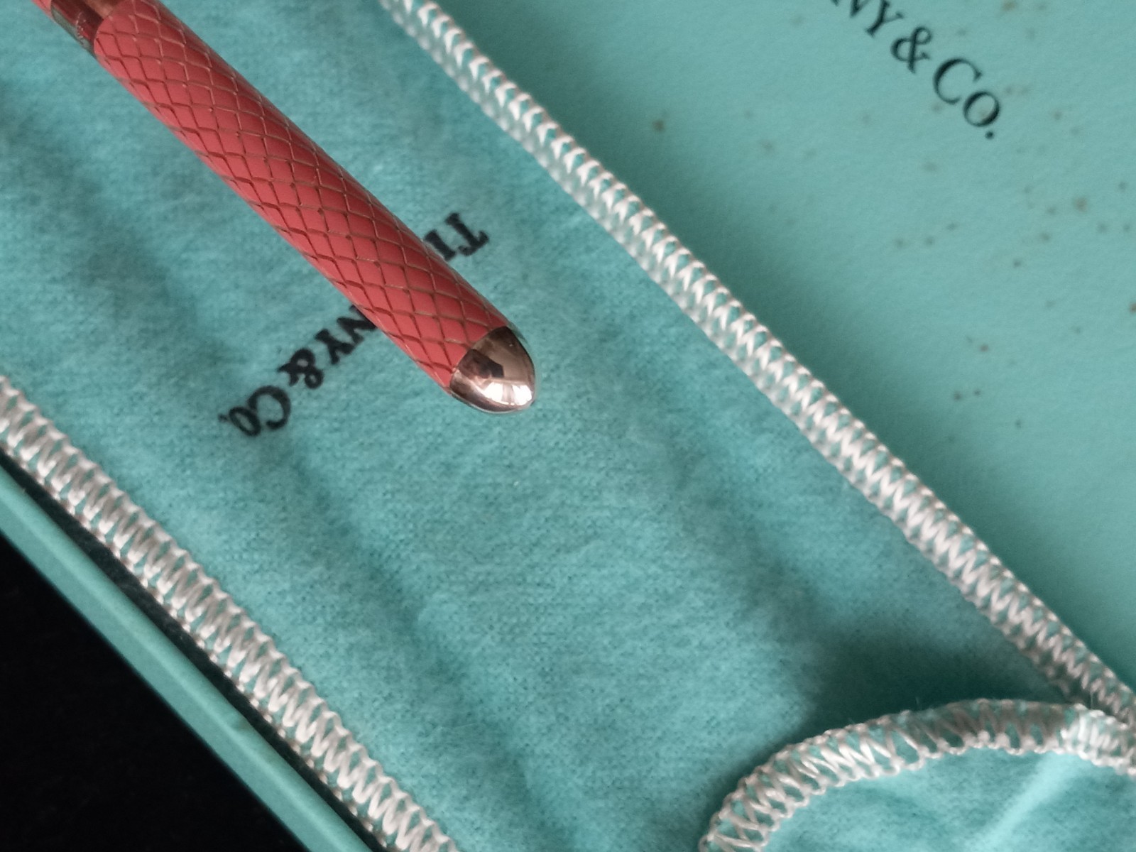 TIFFANY & CO STERLING SILVER & PINK ENAMEL BALLPOINT PEN WITH BOX & POUCH