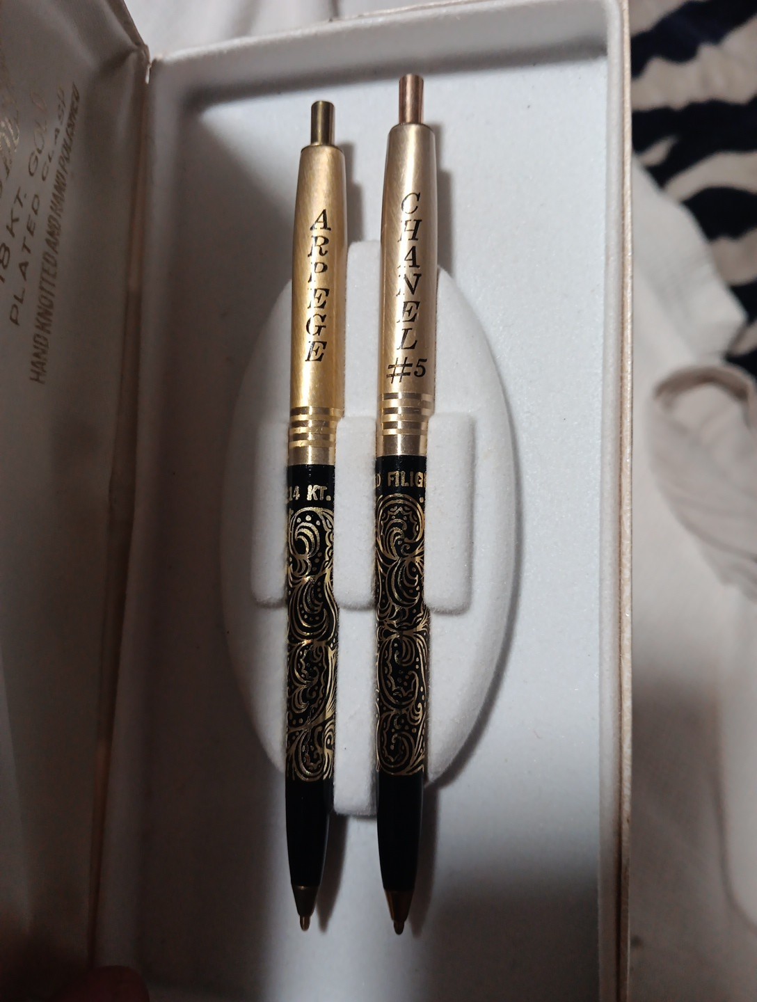 Vintage Chanel No.5 Arpege 14K Gold Filigree Perfumed Ballpoint Pen Set in Box