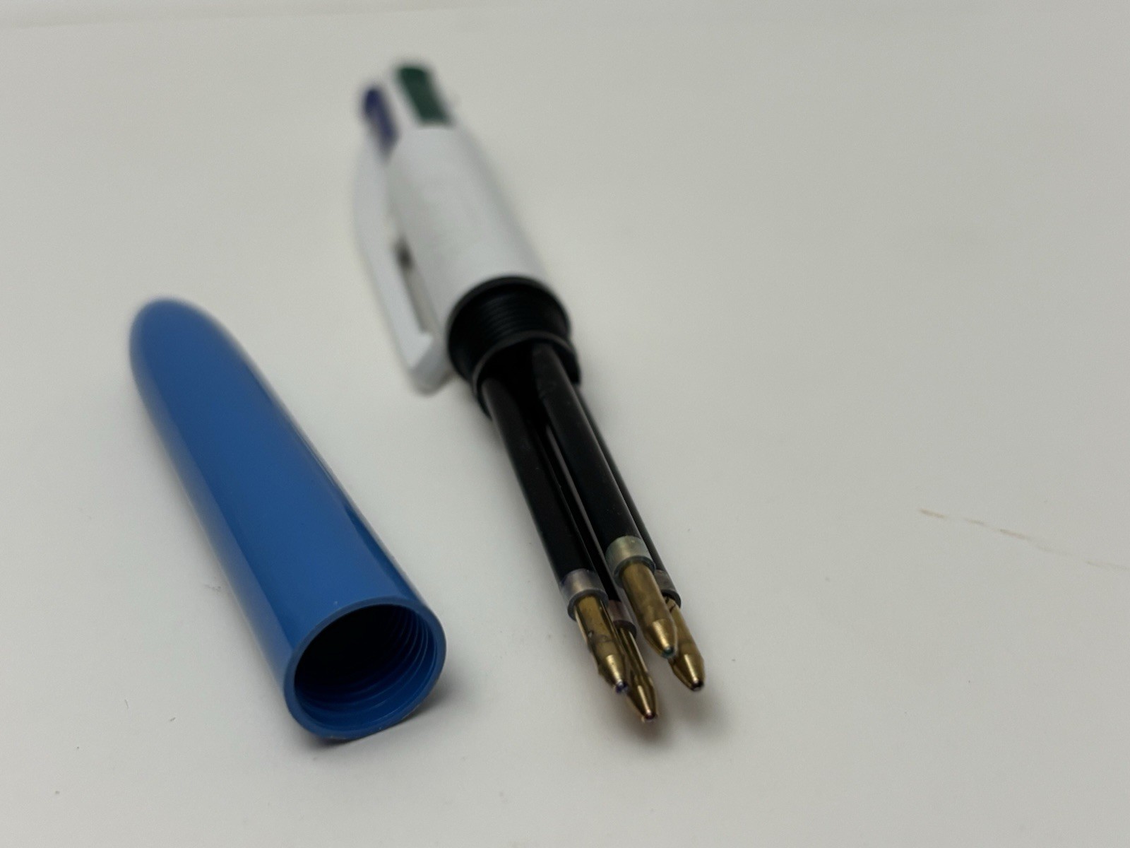 Tunisia BIC Ballpoint Pen 4 Color Mechanism Writes Works Blue Green Black Red