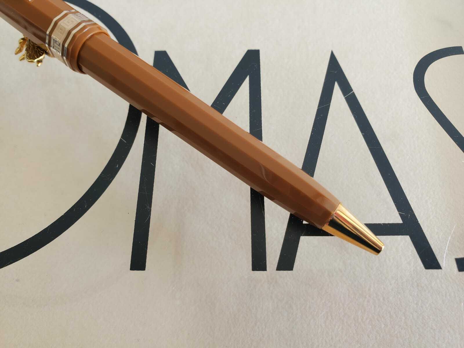Omas Arte Italiana 1930 Brown Colonial Gold Trim Ballpoint Pen In Box *