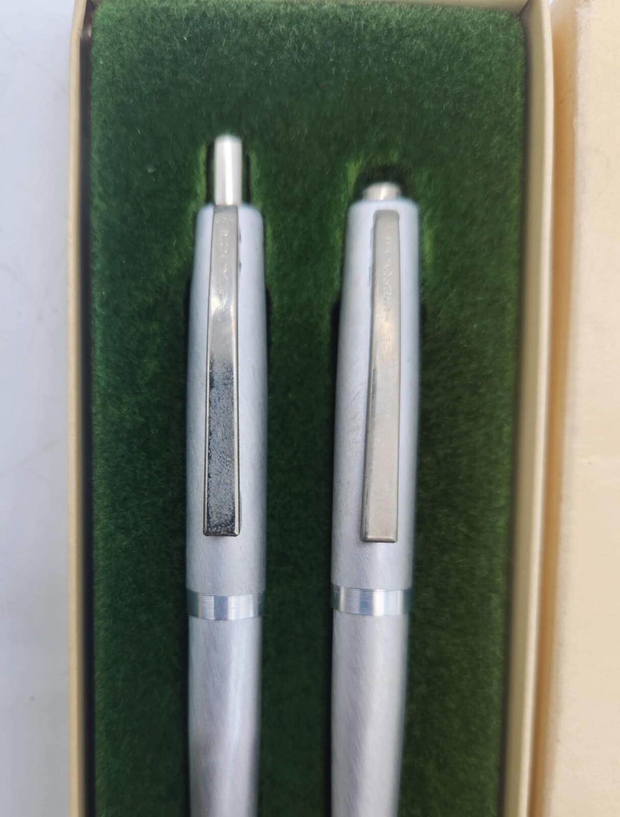 LOT OF 3 Random Branded Pens Rocket & Bradley In Box W/ Other New Pens