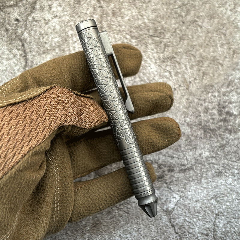EDC Titanium Spinner Pocket Ball Pen Business Signature Pen StudentS Stationery