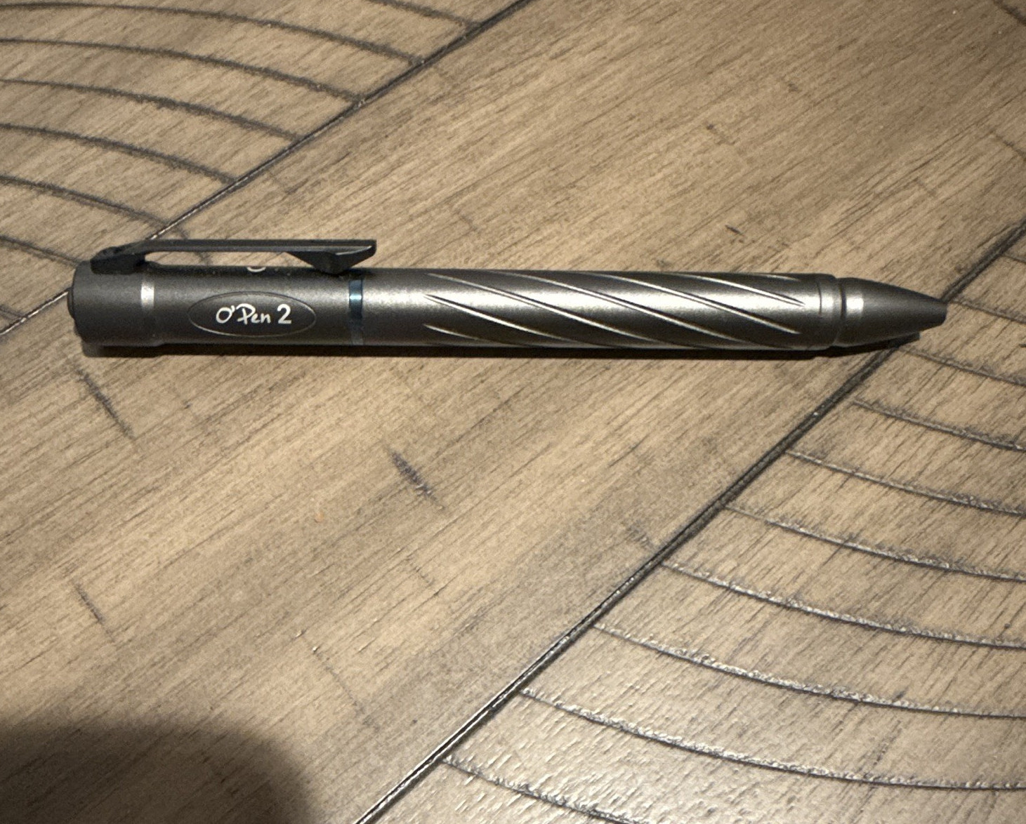 Olight Open 2 Metal Ballpoint Pen, Black Ink, Pocket Clip – Black/Silver