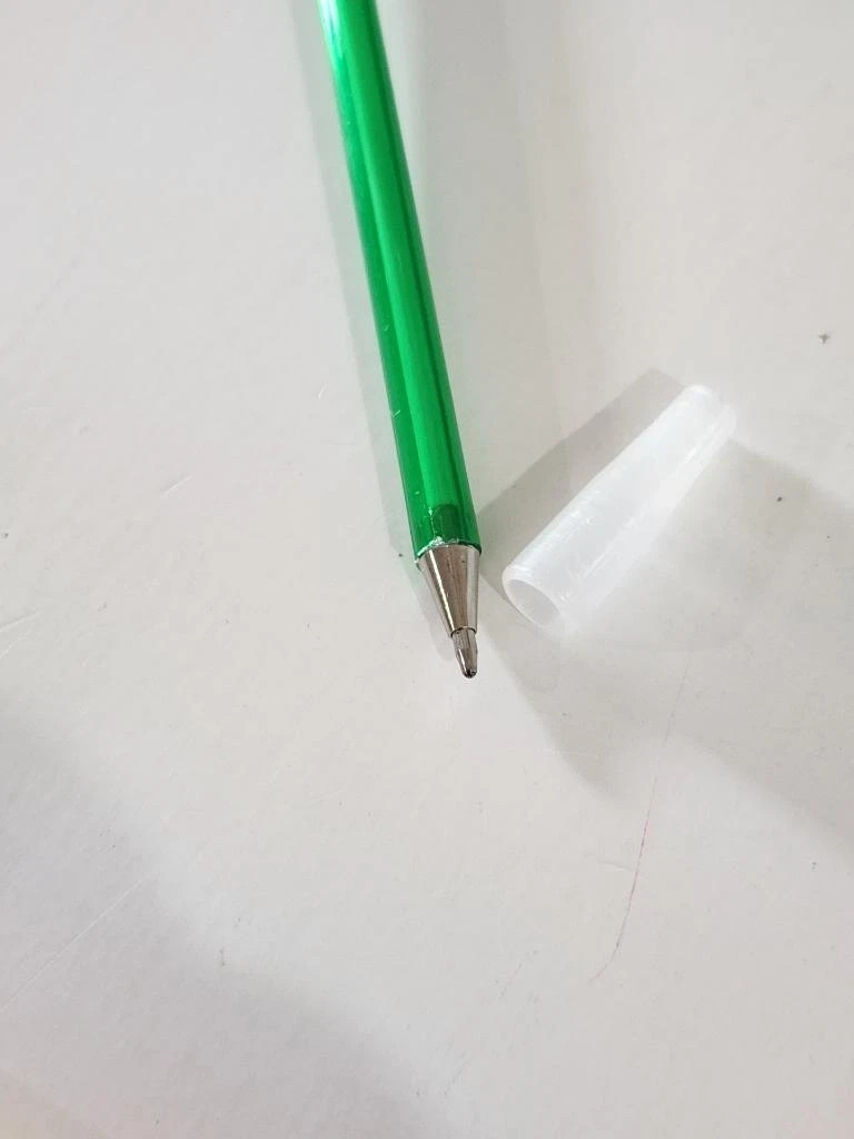 Lot of 25 Shamrock Pens Green Pen Black ink 3-Leaf Clover