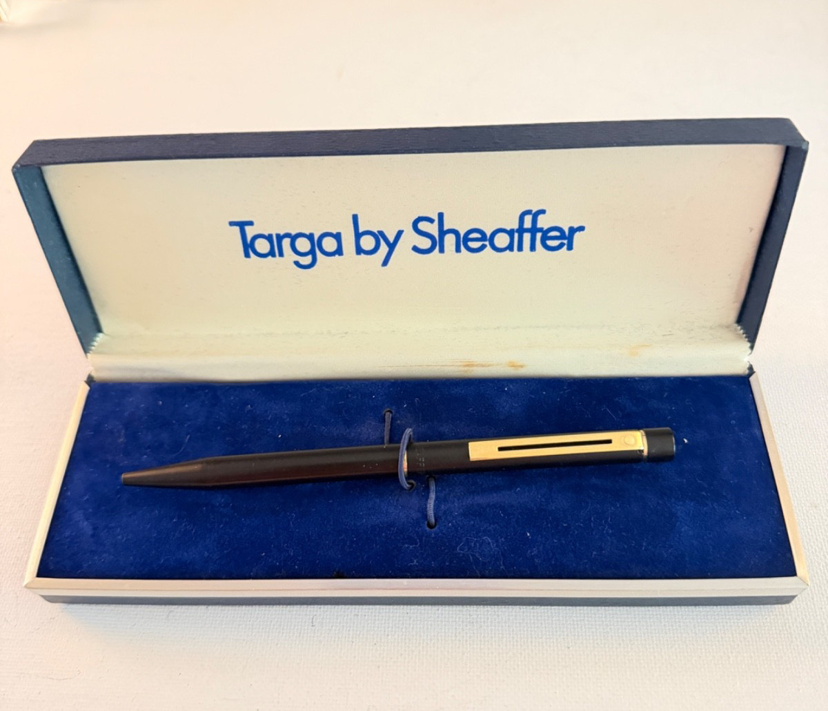 1960s Sheaffer Black metal Targa Ball Point Pen New refill. Gold trim Excellent