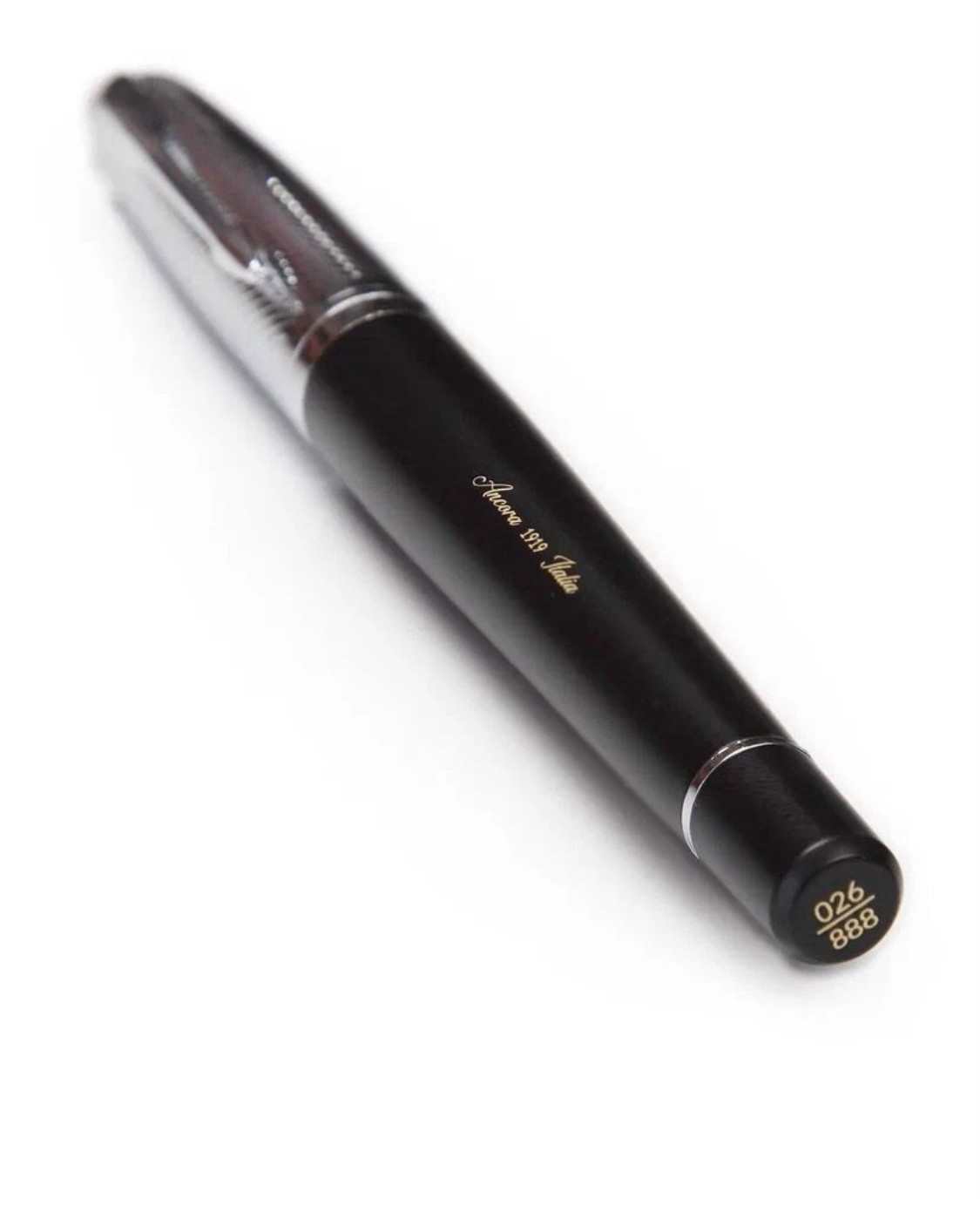 LEGGENDA Limited edition of 888 numbered pens by Ancora 1919 Italia brand new
