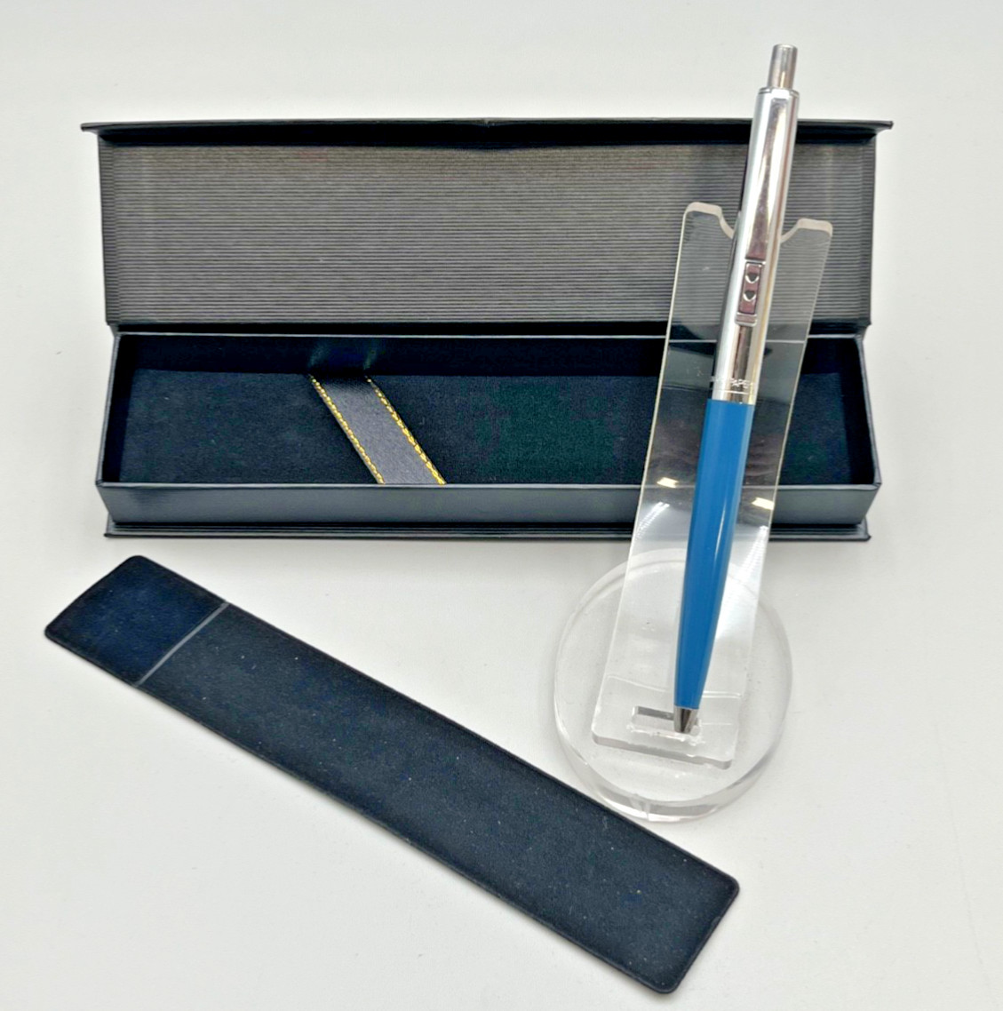 Paper Mate Double Heart Profile Light Blue/Chrome Cap, Blue Ink, Works – Mexico