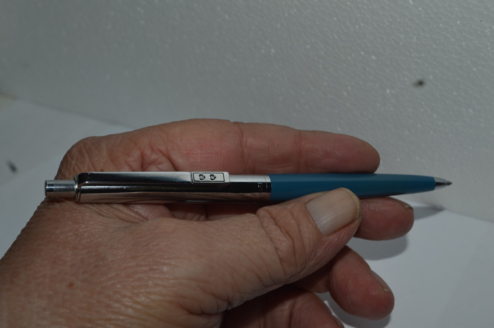 PAPER MATE Profile #2 Reg Grip Ballpoint Pen Blue Barrel Made In USA 1990s