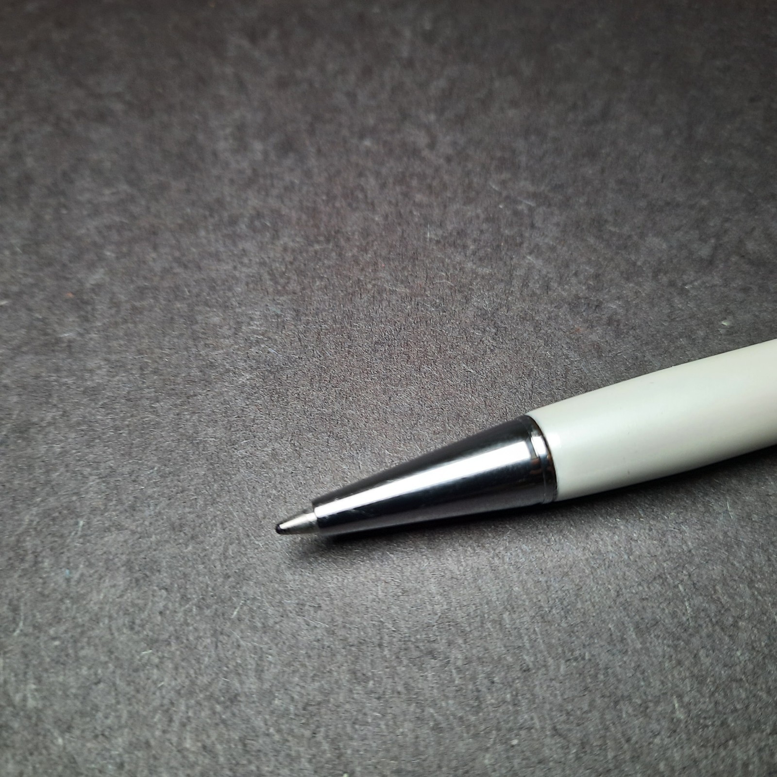 Swarovski Crystalline Ballpoint Pen White & Silver Black Ink