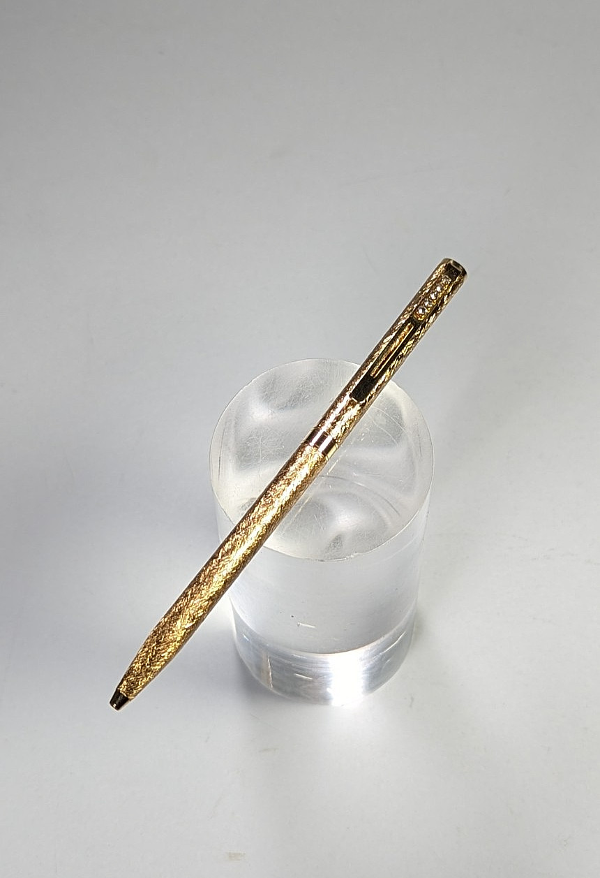Primax Jeweled Rhinestone Ink Pen w/ Gold-Toned Textured Metal Twist Ballpoint