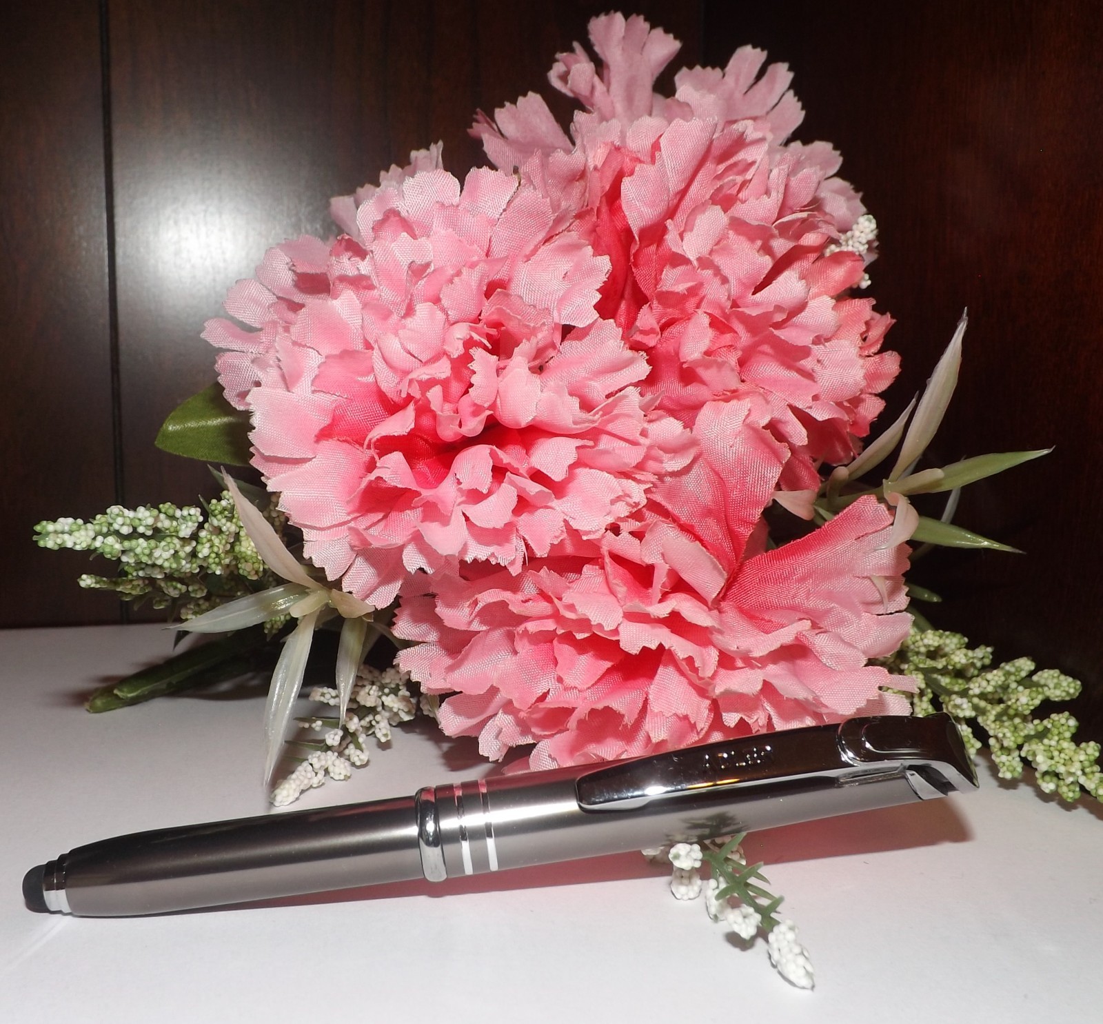 3 in 1 Medina Lighted Tip Gunmetal LED Flashlight Pen by Adler (HIGH QUALITY)