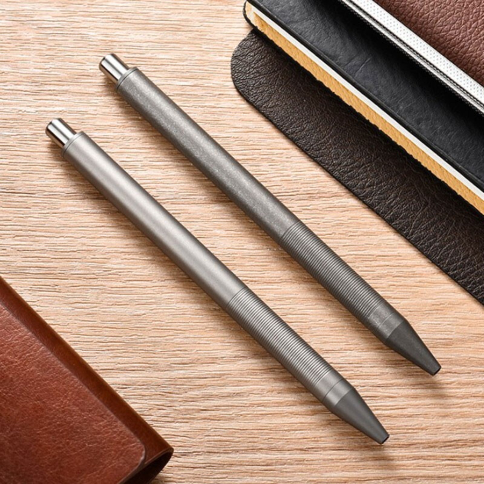 Titanium Alloy Pocket Ball Pen Signature Tactical EDC Pen Free 5pcs G2 Refill