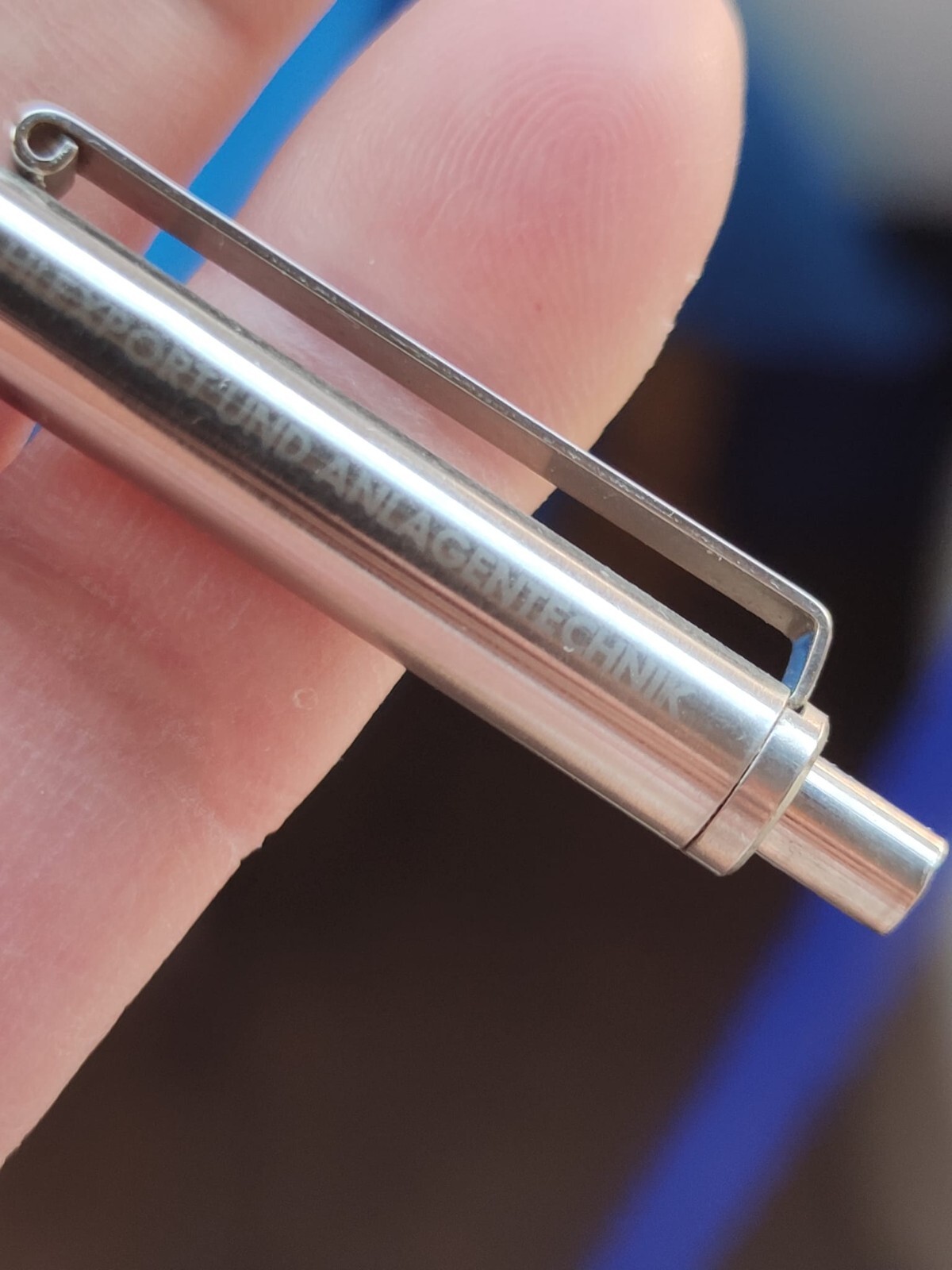 🔴Excellently made ballpoint pen – full of metal – brand unknown to me -Germany?
