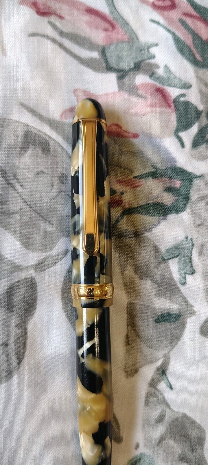 Platinum 3776 Marble Black & Yellow Ball Point Pen Made In Japan