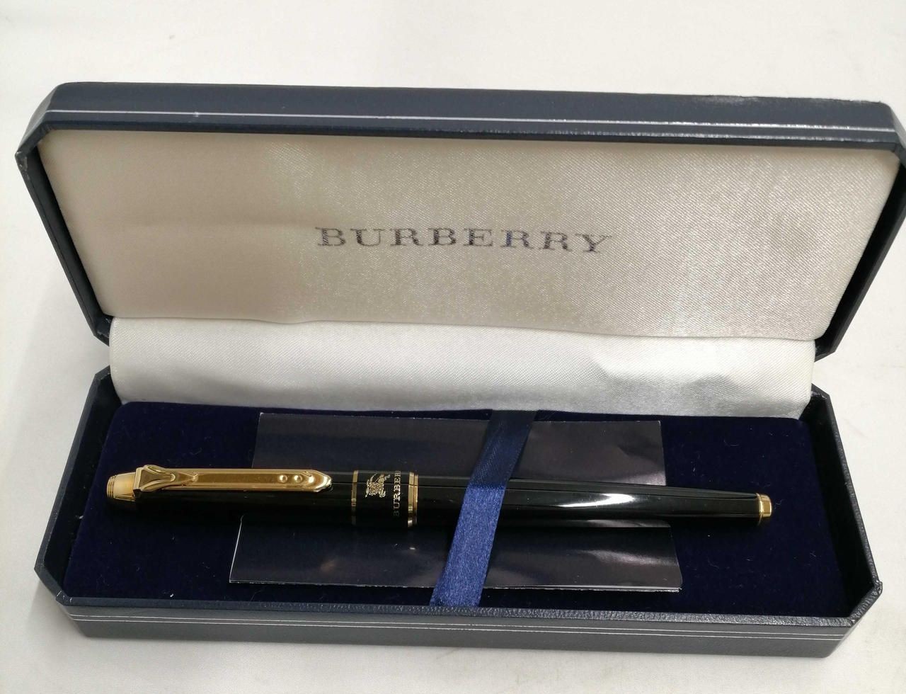 BURBERRY Ballpoint Pen Axis Color Black Used