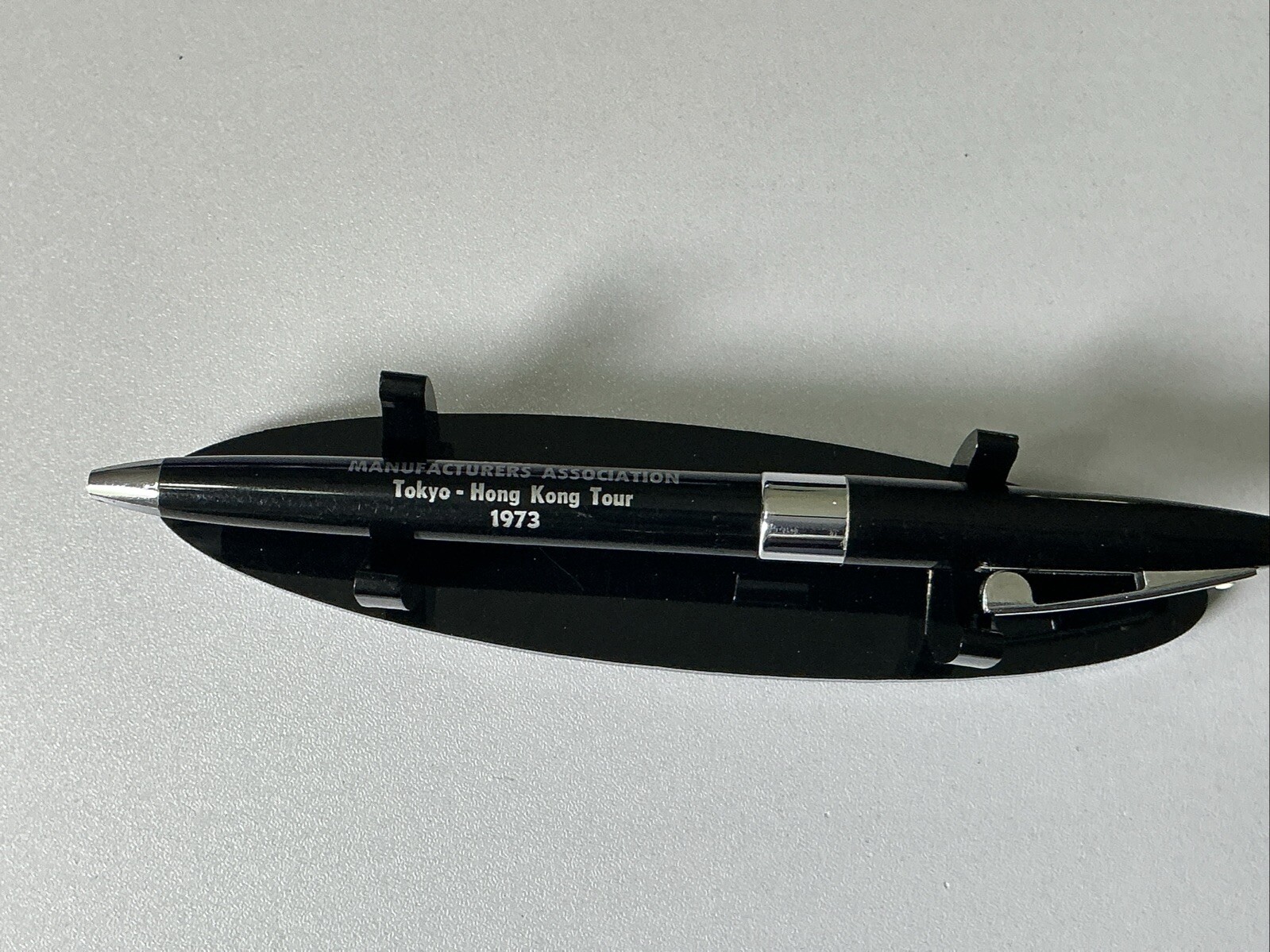 VTG 1973 Sheaffer White Dot Ballpoint Pen – Iowa Man. Assoc Tokyo Hong Kong B130