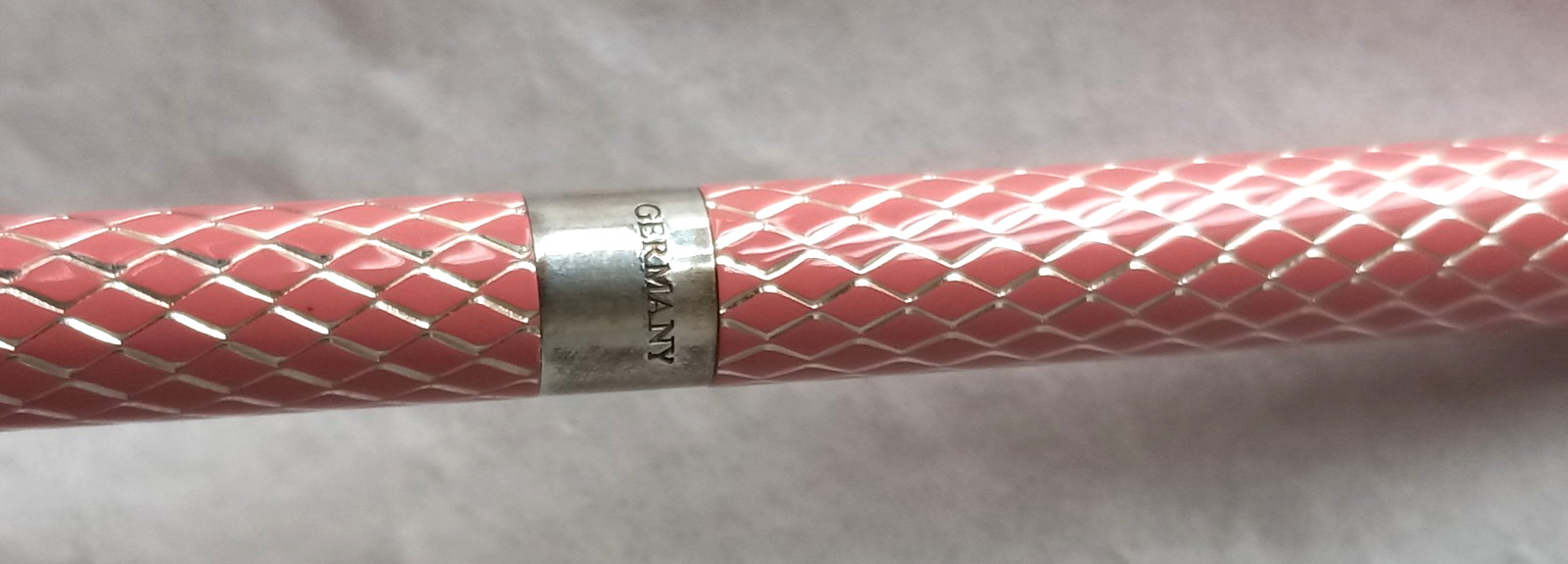 TIFFANY & CO STERLING SILVER & PINK ENAMEL BALLPOINT PEN WITH BOX & POUCH