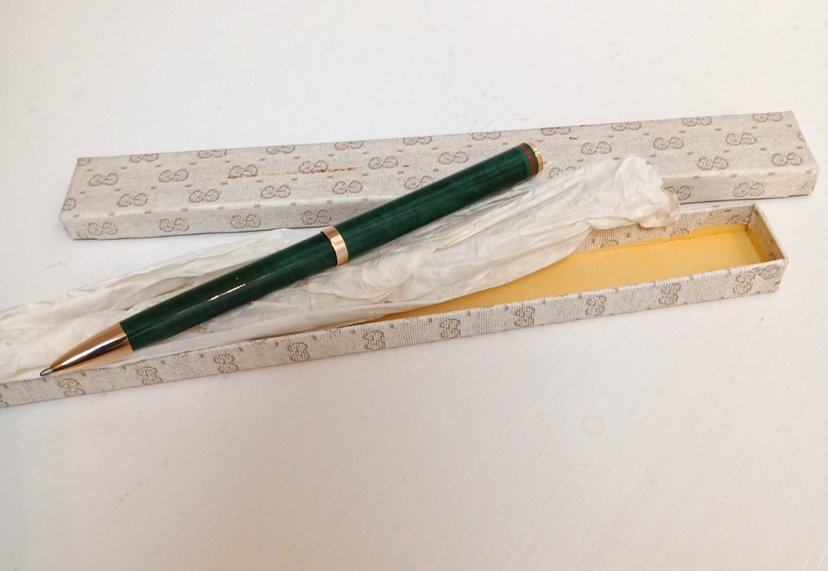 NIB VINTAGE GUCCI GREEN & GOLD ENAMEL BALLPOINT PEN BOUGHT IN LATE 70’S MID 80’S