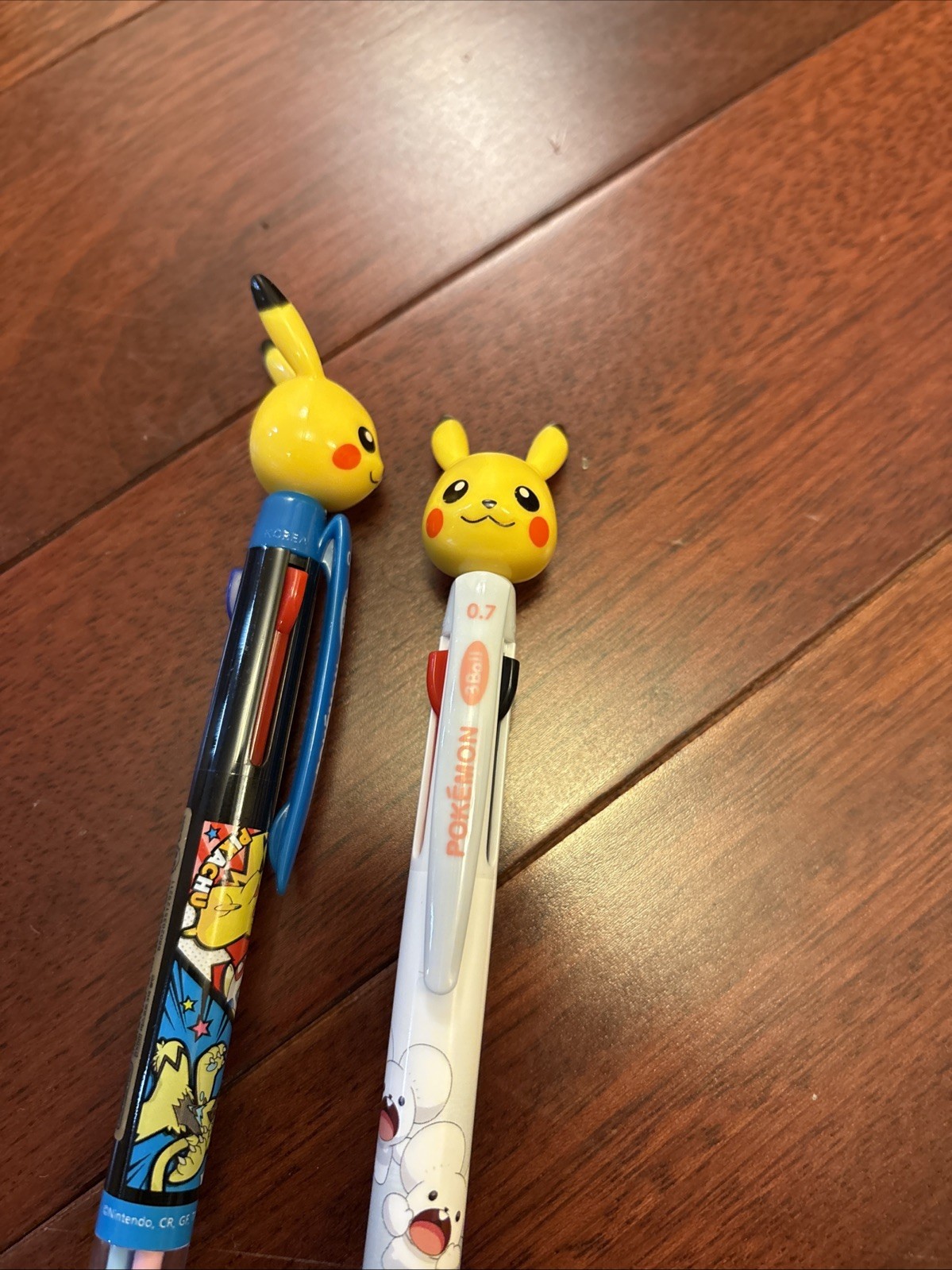 1 Pcs – Pikachu Black/Blue/Red Multicolor 3Ball 0.7mm Ink Pen Pokemon Stationery