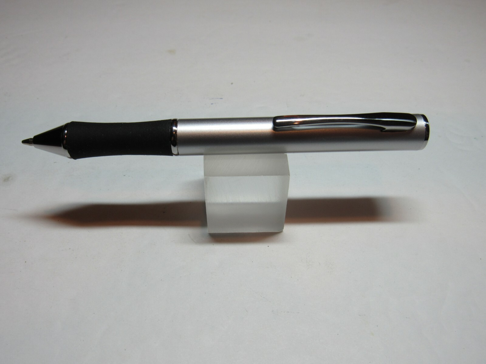 TERZETTI MINI METAL BALLPOINT PEN W/STYLUS TIP- MODEL TWIST/ 2 SPARE REFILLS