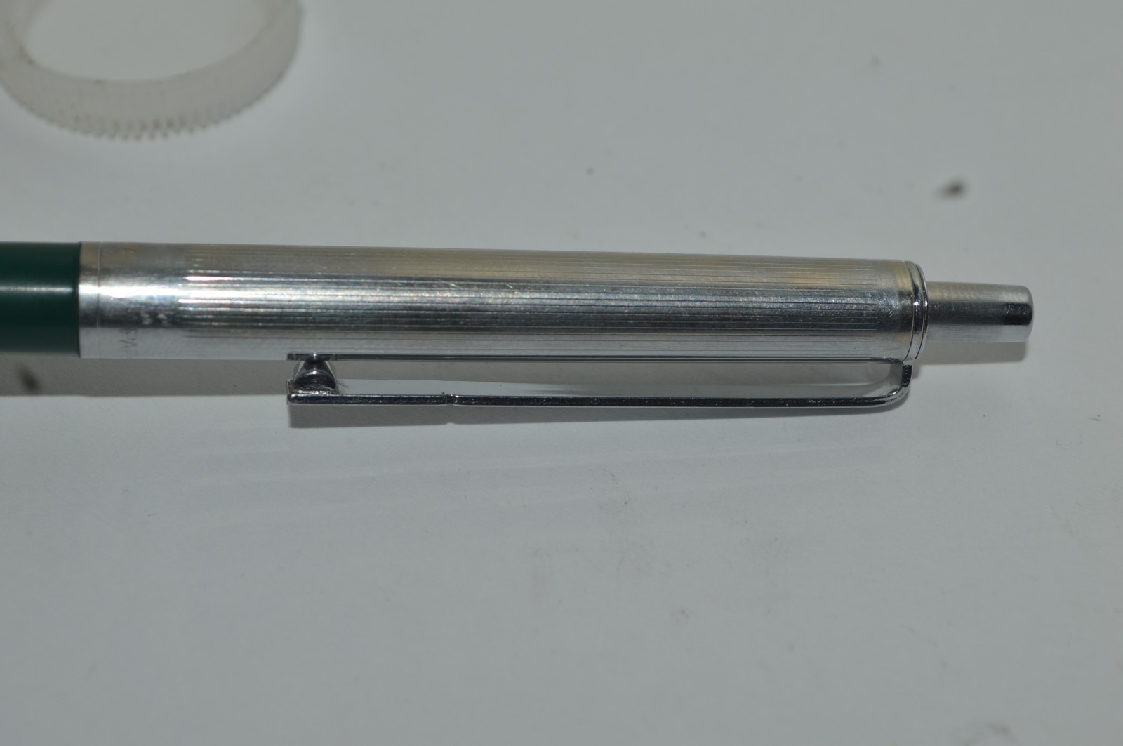 Paper Mate PROFILE #1 SLIM Grip Ballpoint Pen Green Barrel Made In USA 1980s