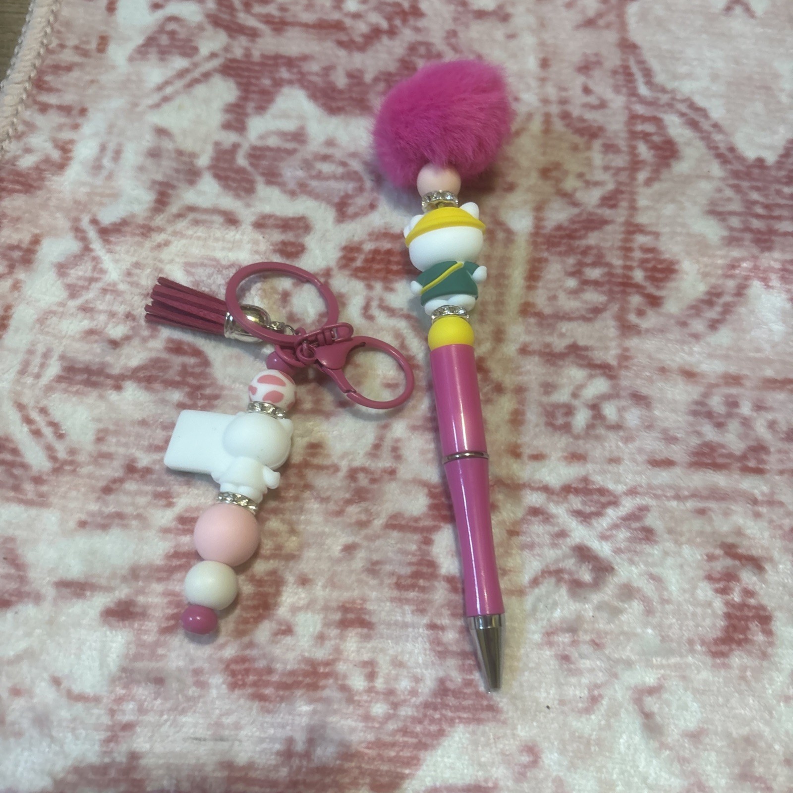 Homemade Hello Kitty Pen With Black Ink And Keychain