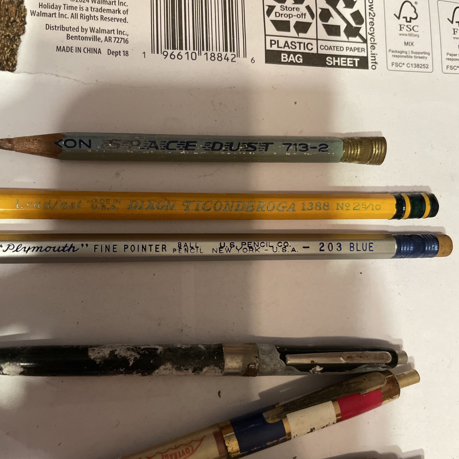 7 Vintage Pens Pencils 1960s Scripto Clicky Ballpoint Pen Ink Dried Not Writing