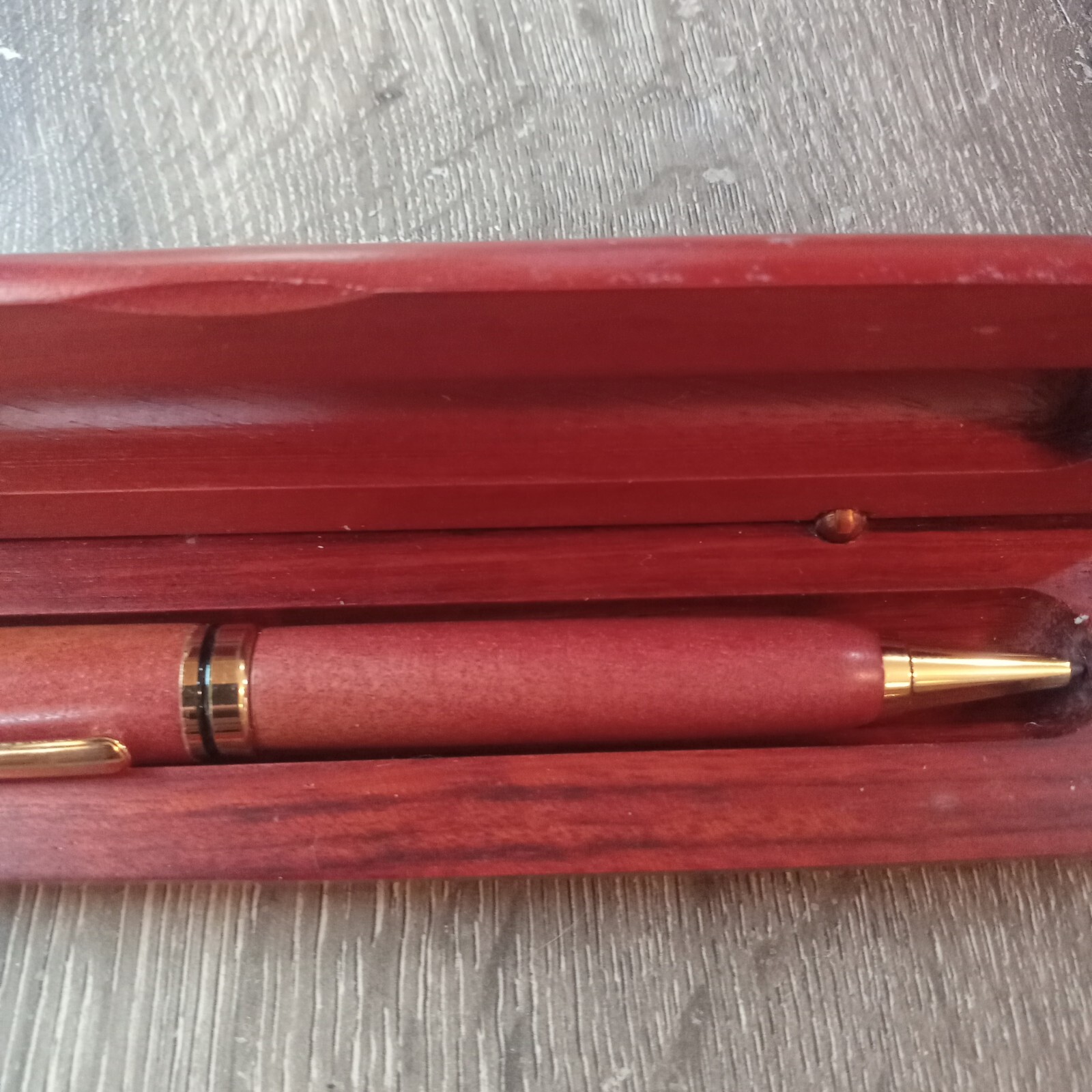 Mohagonay Wood Case & Writing Pen INK PEN WORKS Unbranded Brown & Gold