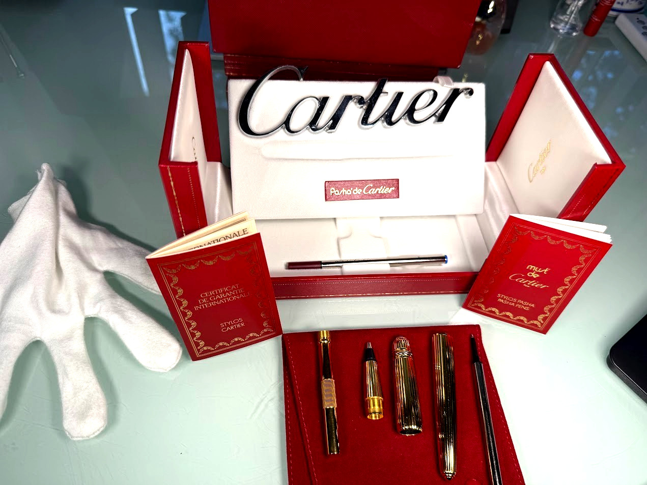 *** Cartier Pasha de Cartier / ball point Gold Pen With Both Box & Refill ***