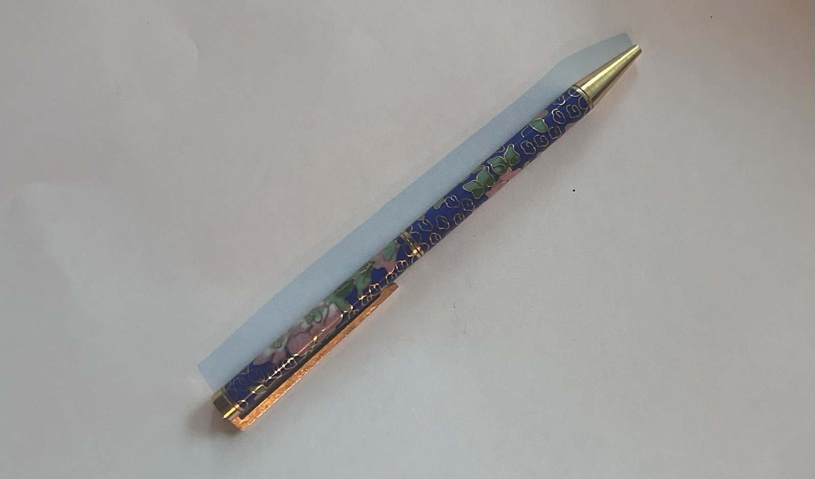 Vintage Chinese Cloisonné Ballpoint Pen Blue Floral Enamel Gold Tone Collectible