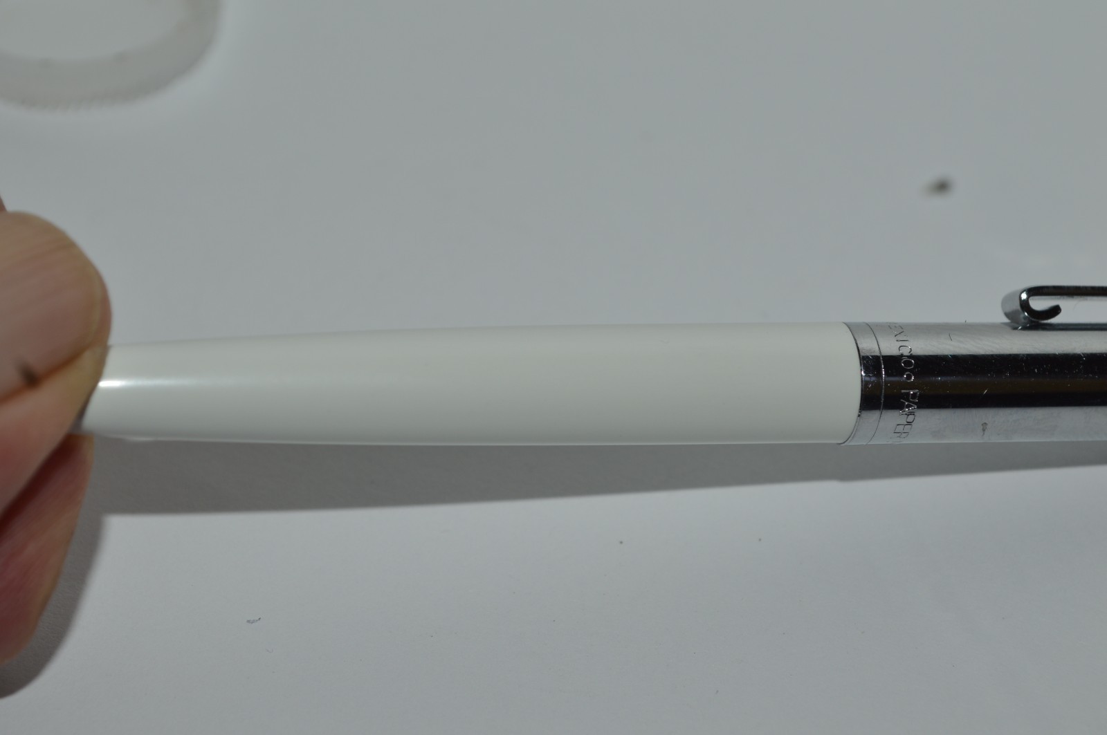 PAPER MATE Profile #2 Regular Grip Ballpoint Pen White Barrel Mexico Made 1990’s