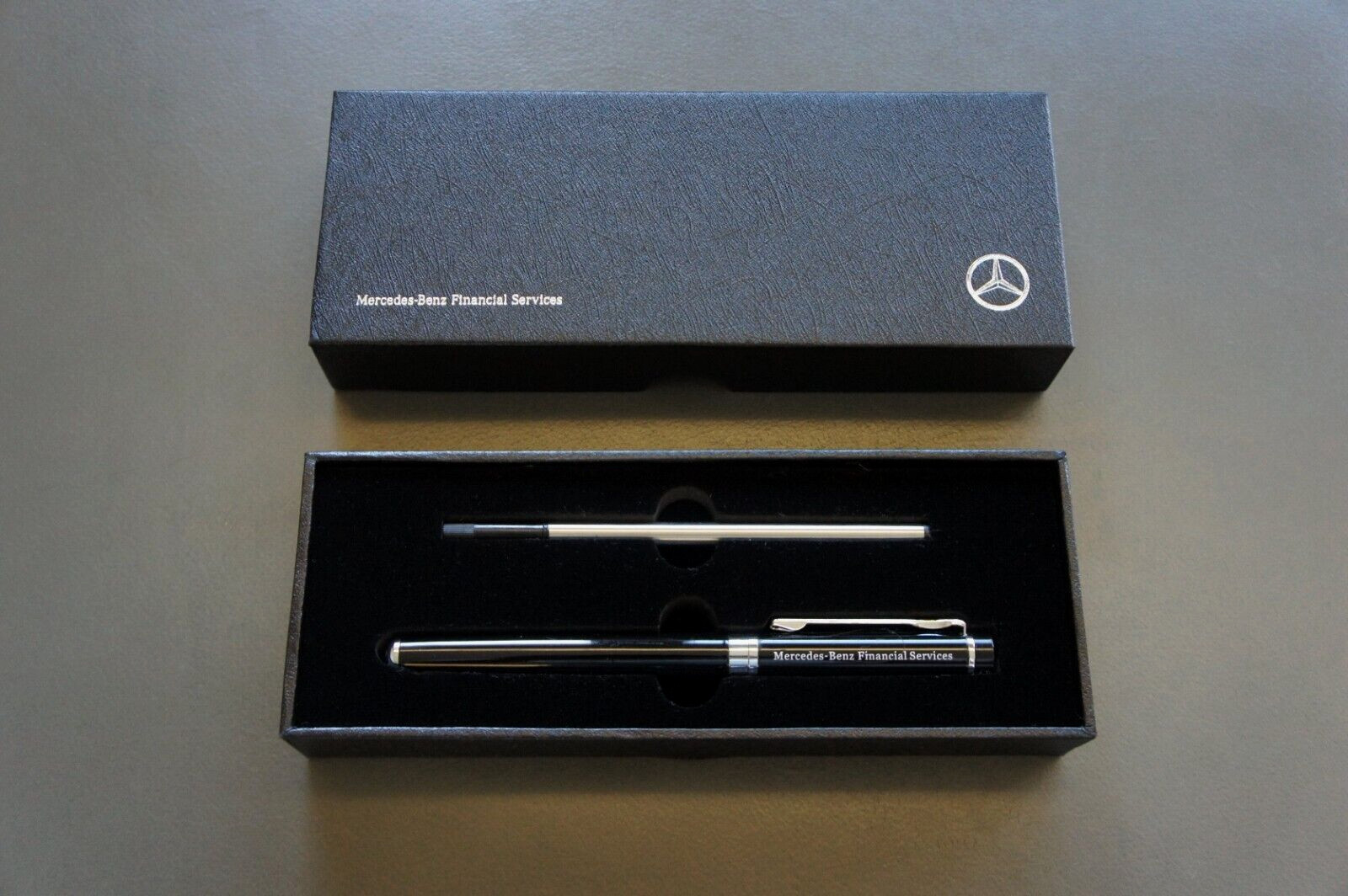 NIB Genuine Mercedes-Benz Financial Services Black Ballpoint Roller Ball Pen