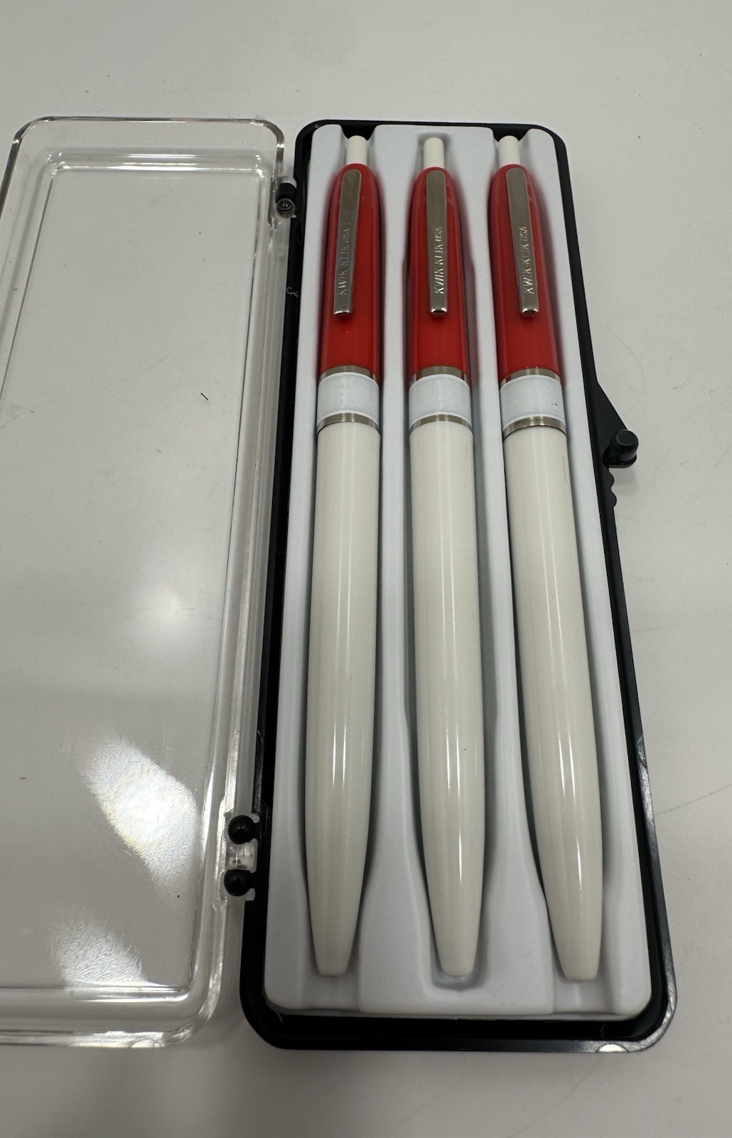 VINTAGE *NEW* Set of 3 Kwik Klik Ballpoint Pens in Case Red/White USA