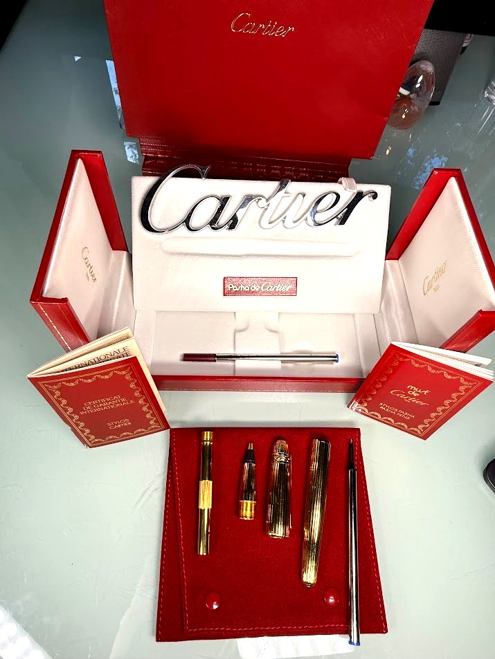 *** Cartier Pasha de Cartier / ball point Gold Pen With Both Box & Refill ***