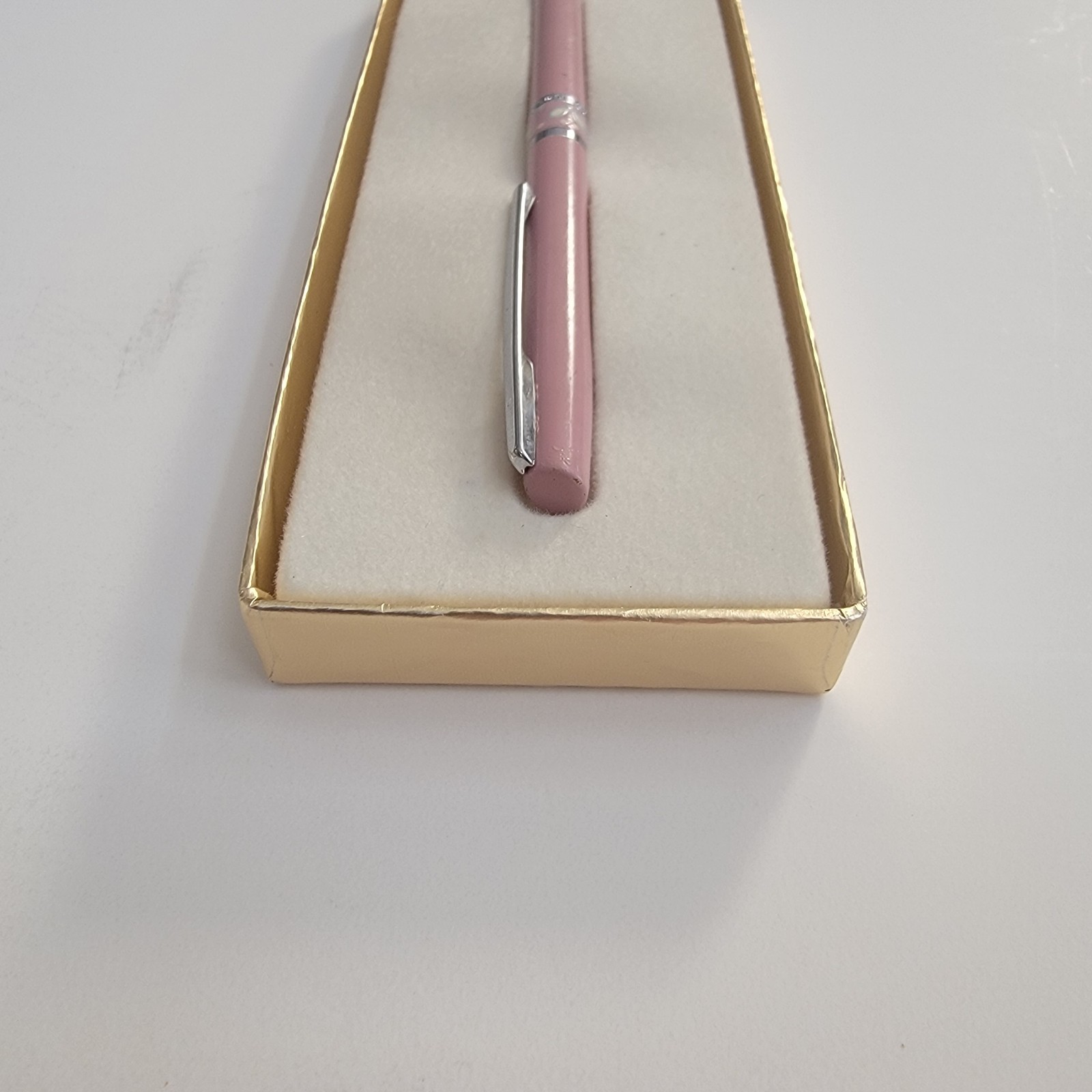 Vintage Hallmark Enamel Mauve Floral Ball Point Pen 1700WP2511 Box Made In USA