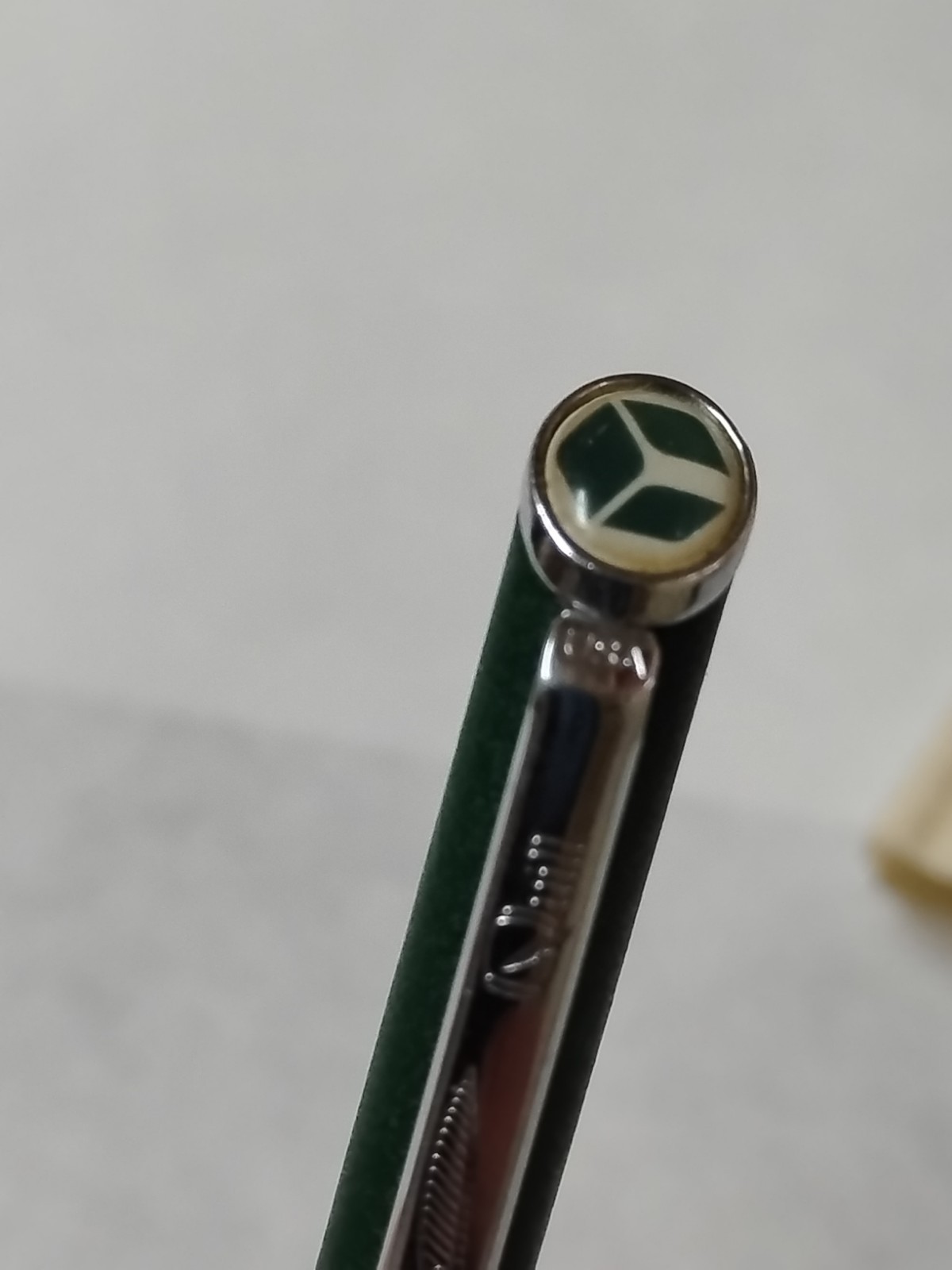 Vintage Quill Green Gold Trim Ballpoint Pen Made In USA Tested And Working#K4