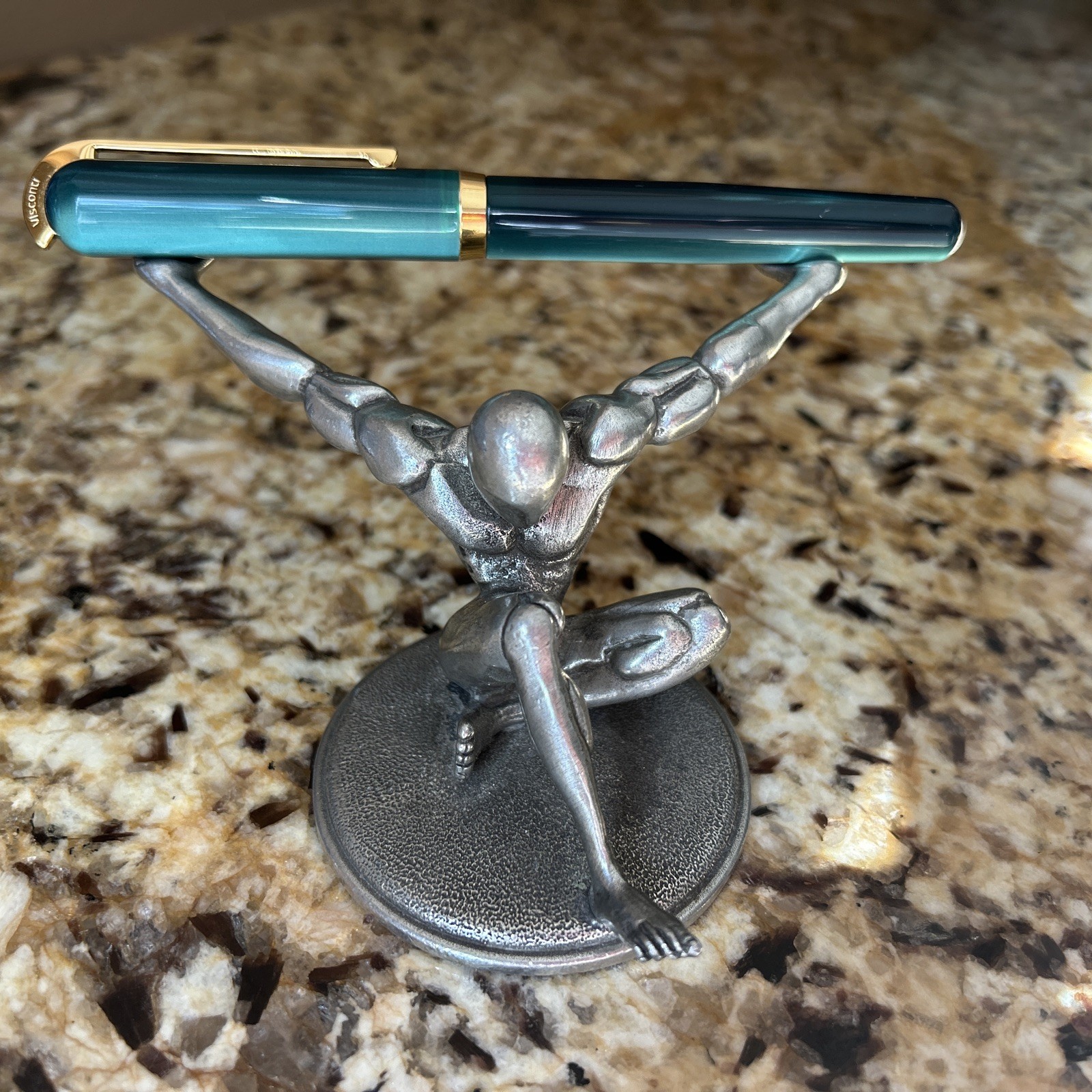 Visconti Pericle Green Pearlescent Rollerball Pen With Original Box. PRISTINE !!