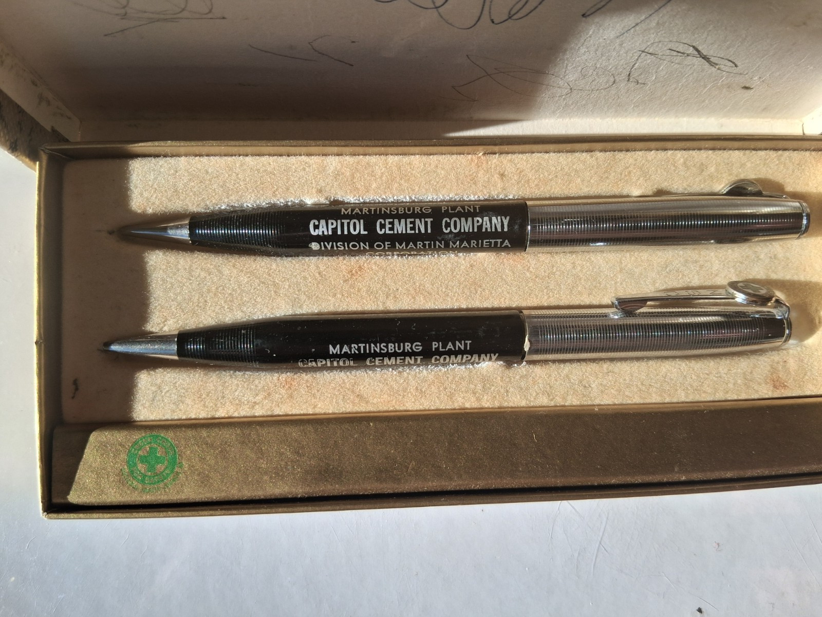 1966 National Safety Council Capitol Cement Co. Safety Award Pen Set