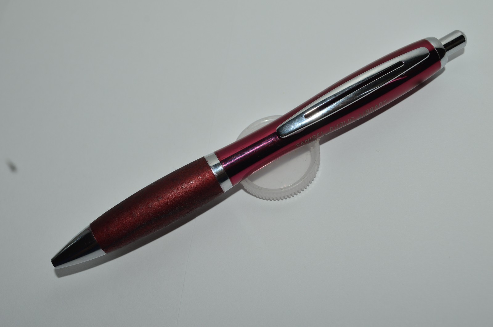 SANIBEL PUBLIC LIBRARY Promotional Ballpoint Pen Ergonomic Grip 1990’s