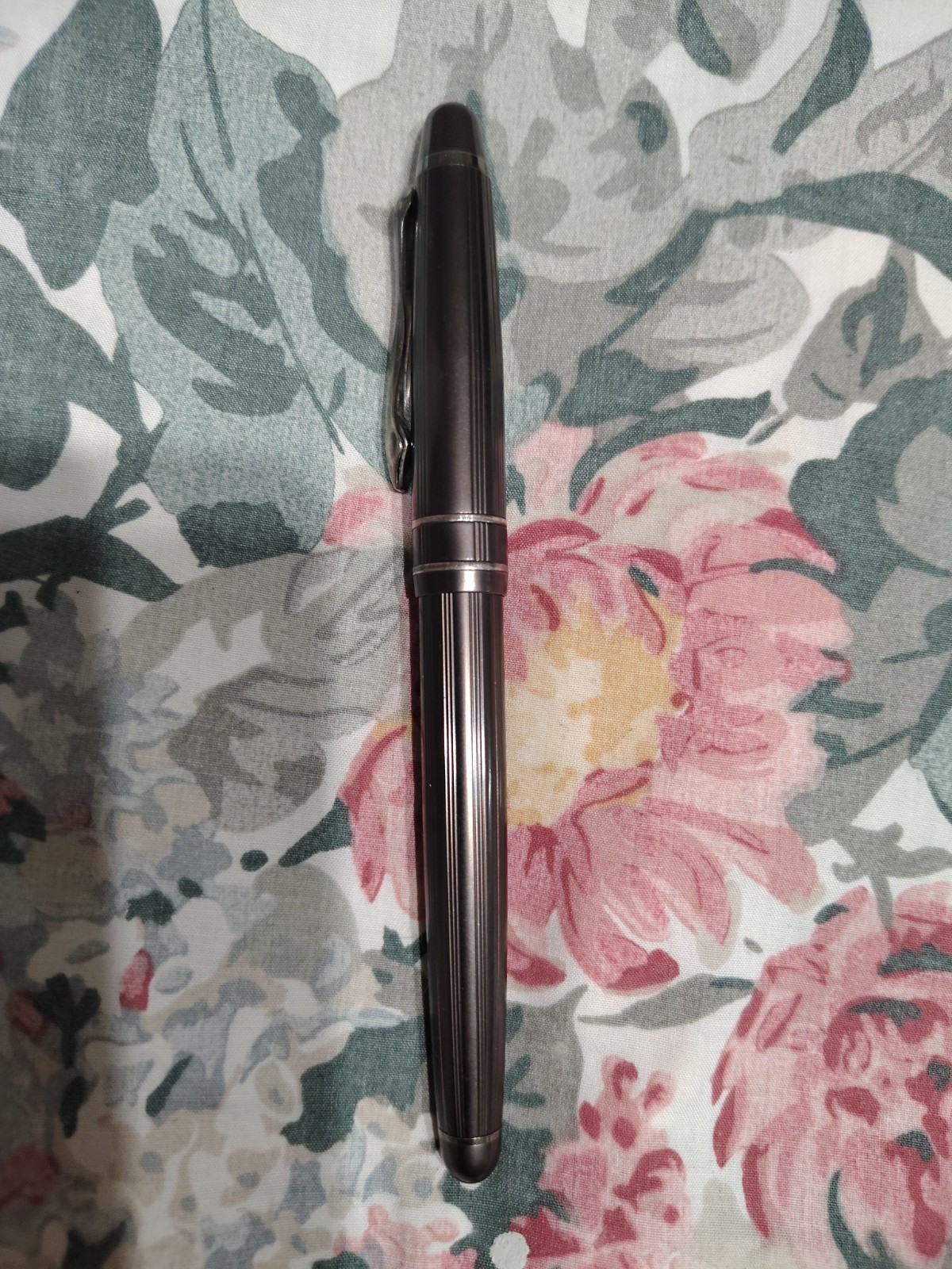 Vintage Retro 51 Gun Metal Roller Ball Pen