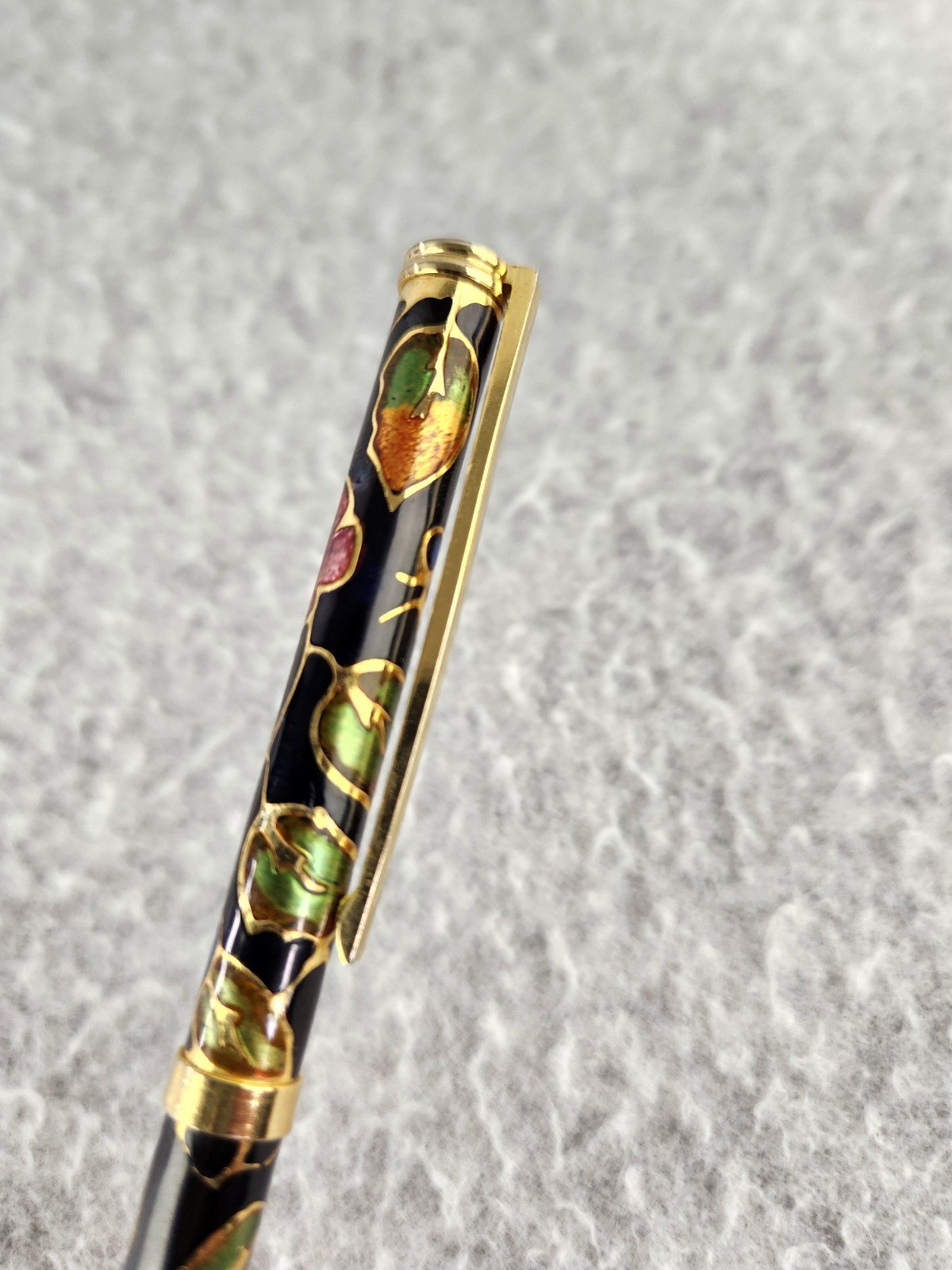 Vintage Chinese Cloisonné Enamel Floral Pen ballpoint Writing Black Iridescent