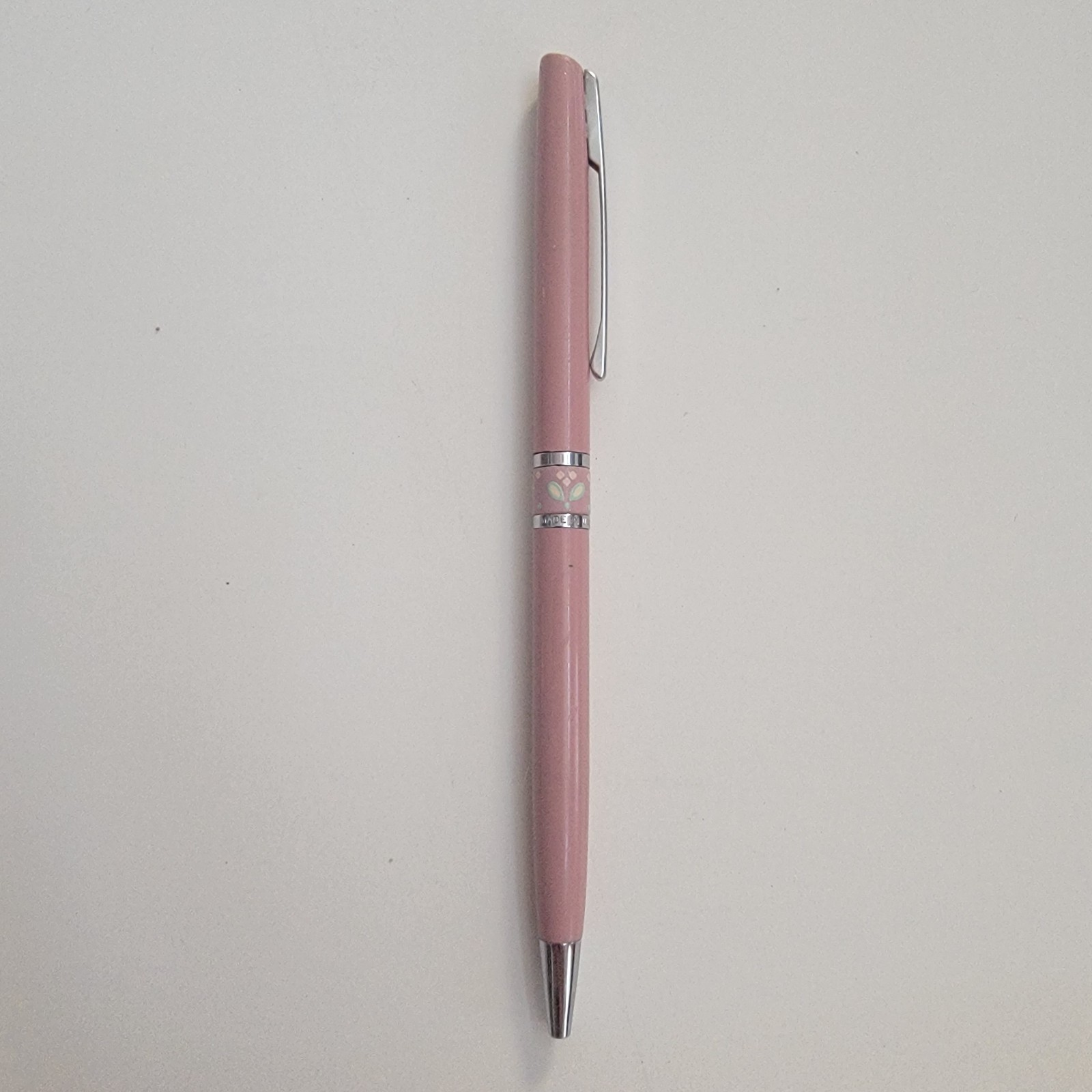 Vintage Hallmark Enamel Mauve Floral Ball Point Pen 1700WP2511 Box Made In USA