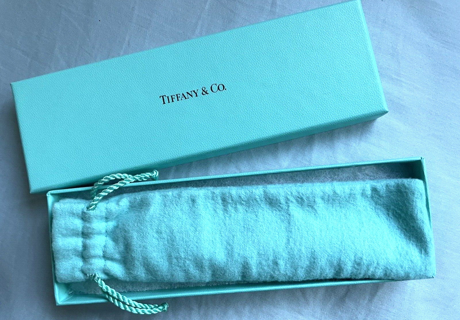 NWOT TIFFANY & CO 925 STERLING SILVER BALLPOINT PEN BLUE ENAMEL RIM NEVER USED