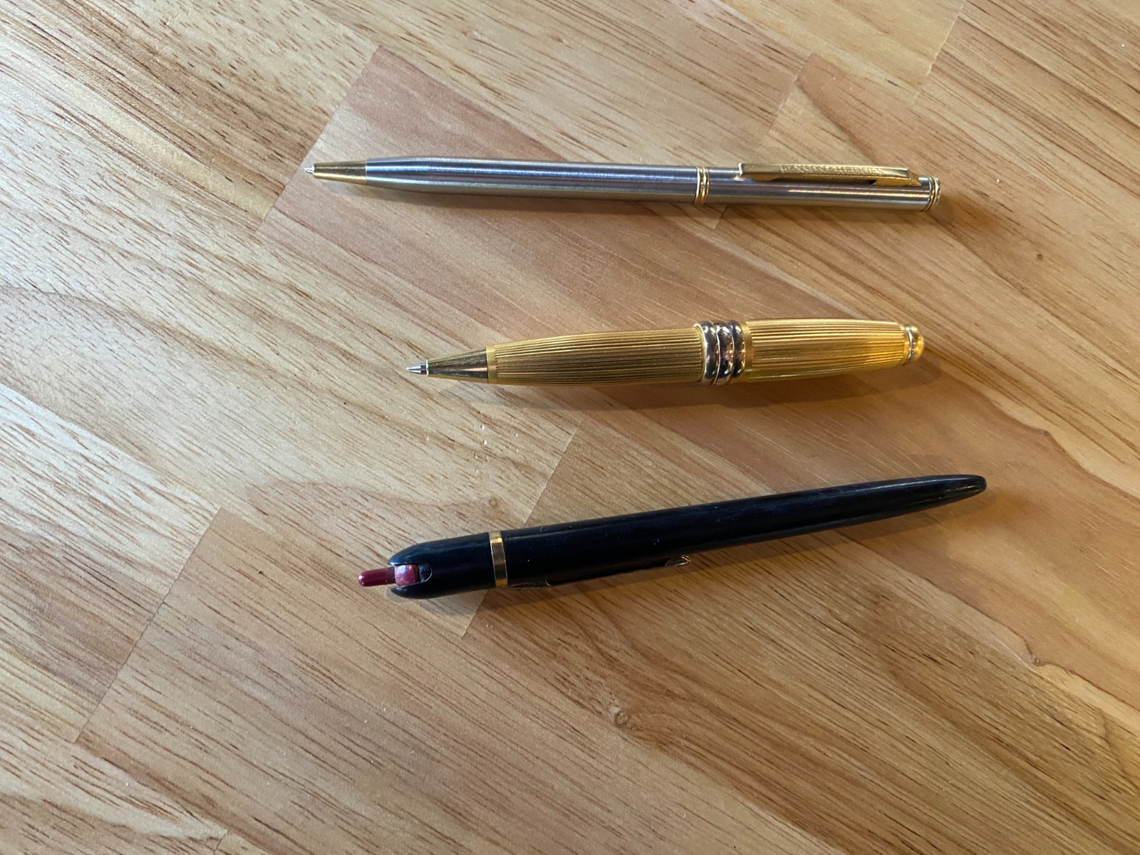 Lot of Pens – Weaver, Benson & Hedges, and unknown