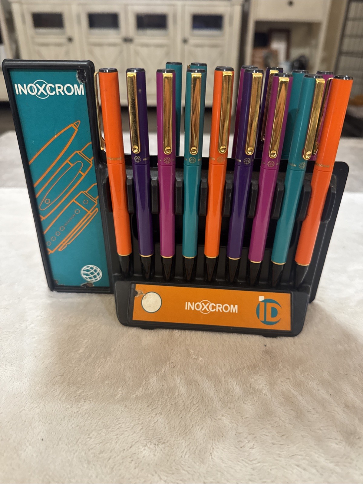 Vintage Inoxcrom ID Mod Oxford Retractable Ballpoint 16 Pen Display Made Spain