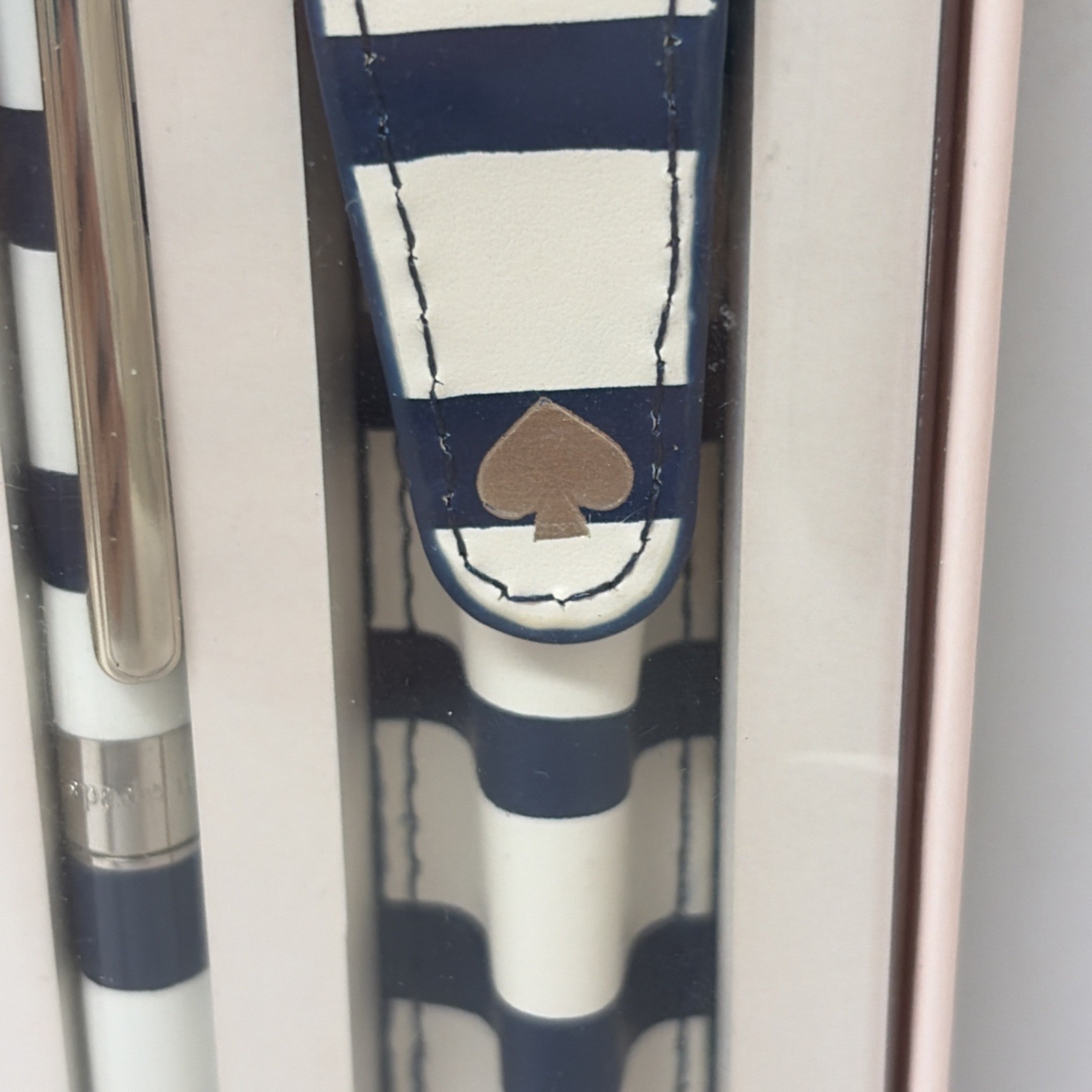 Kate Spade New York Stylus Pen with Pouch Striped Navy Blue And White New in Box