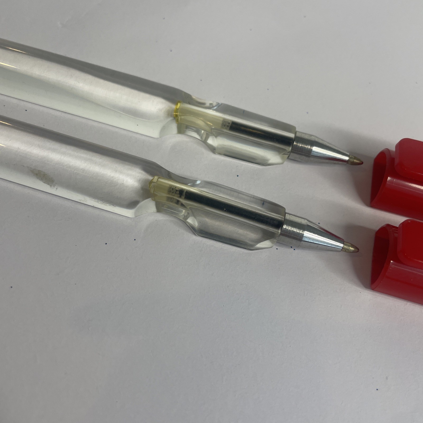 VTG Itoya Magnifying Ballpoint Pens Pair Flat No Roll
