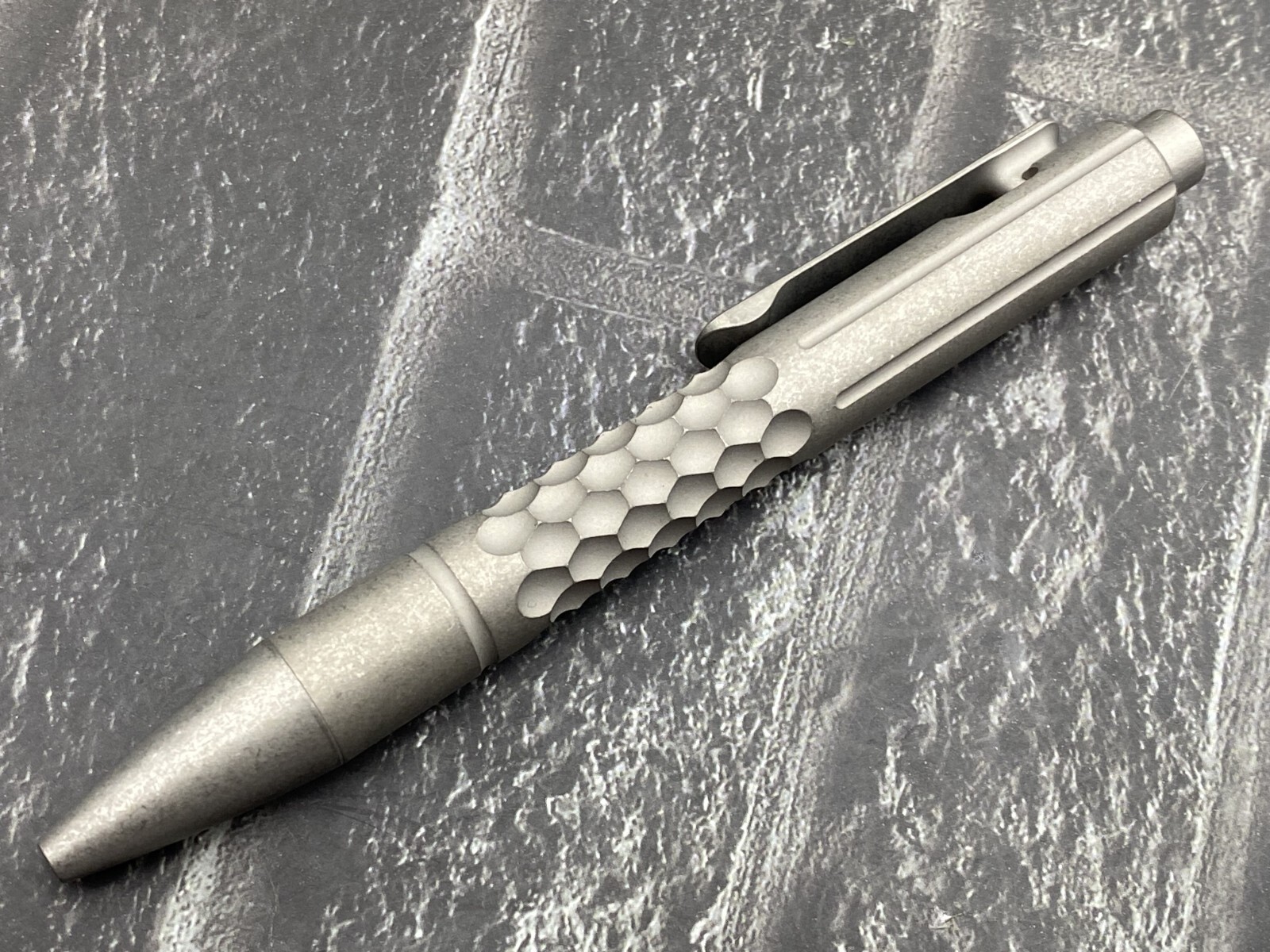 TwoSun TS-Pen09-Stonewash Checkered Tactical Titanium Push Button Mechanism Pen